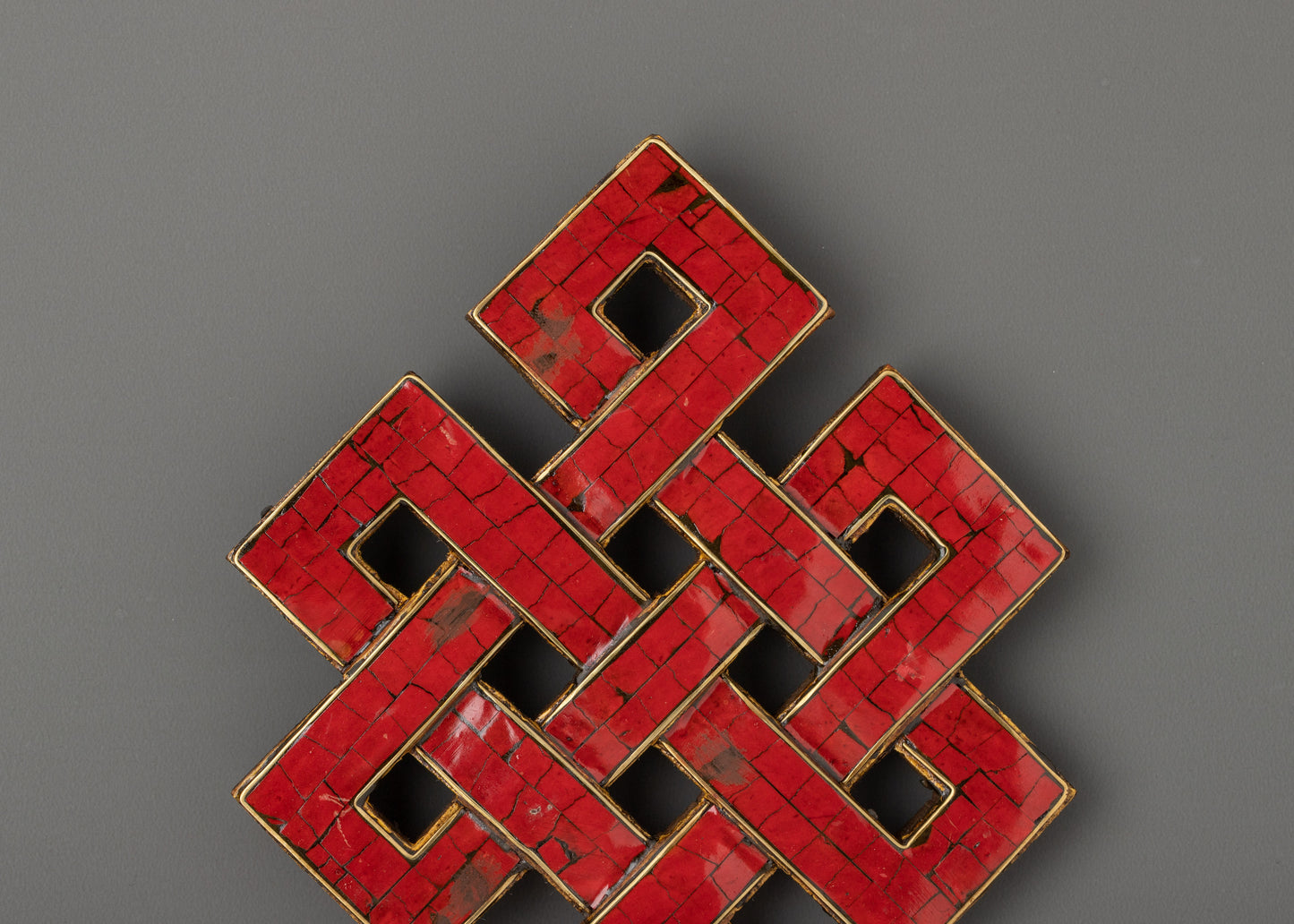 Coral Endless Knot Wall Art | Handcrafted Wooden Art for a Peaceful and Stylish Living Space