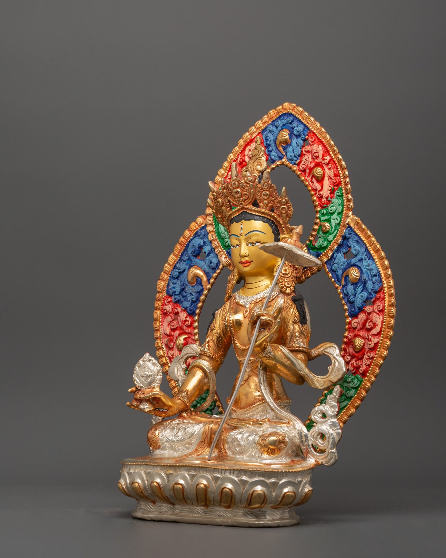 Dukar Deity of Protection and Wisdom Sculpture | Sitatapatra Holding a White Parasol