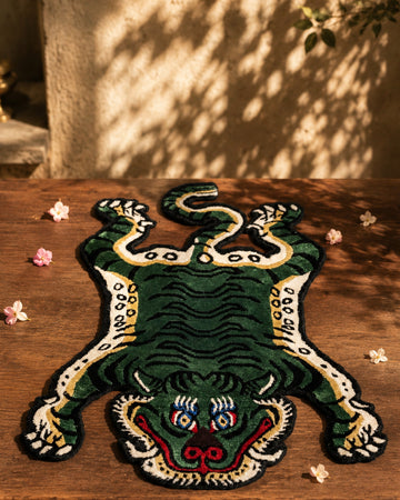 Green, Black Knotted Tiger Rug | Traditional Wool Carpet