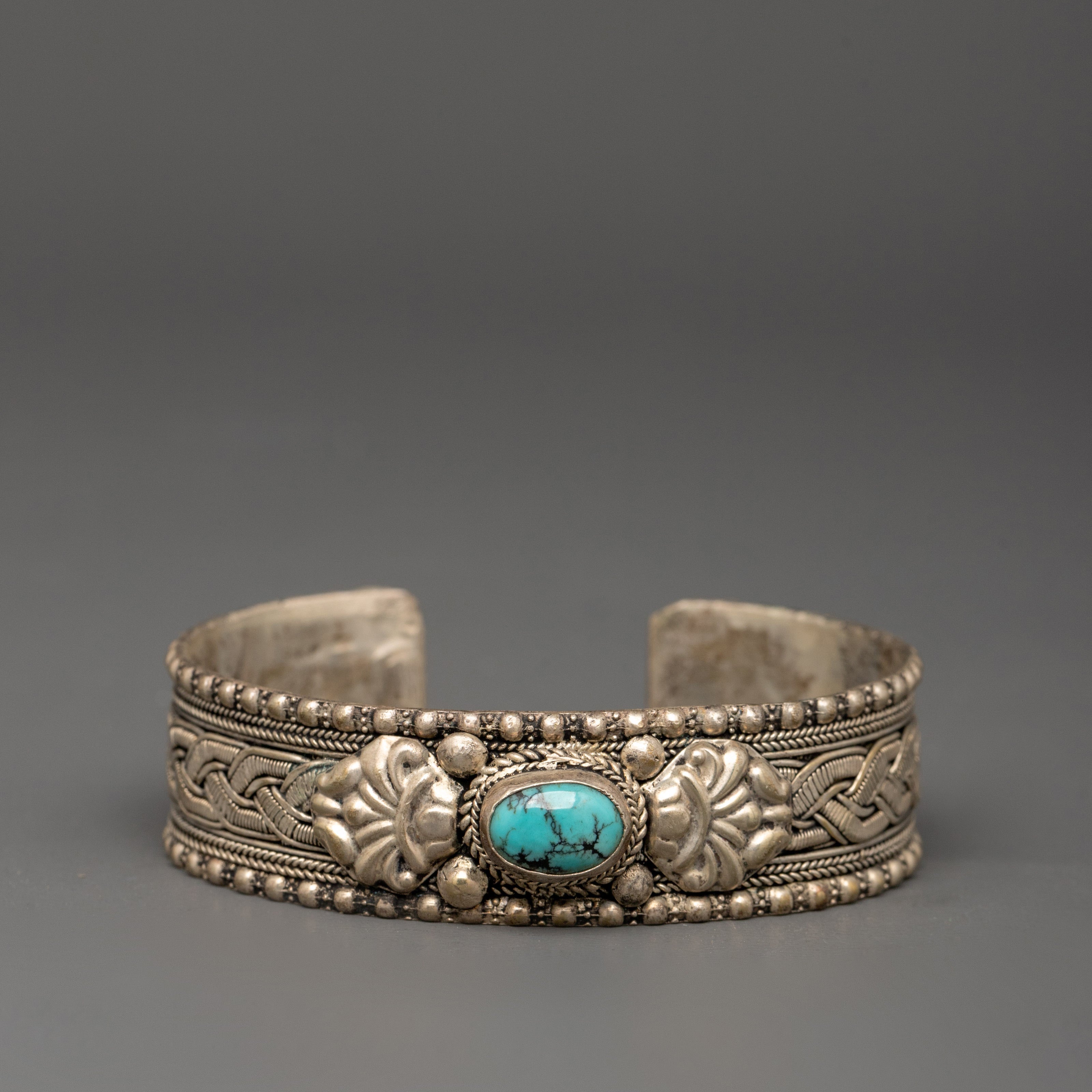 Silver Bracelet for Accessory | Perfect Blend of Craftsmanship and Style
