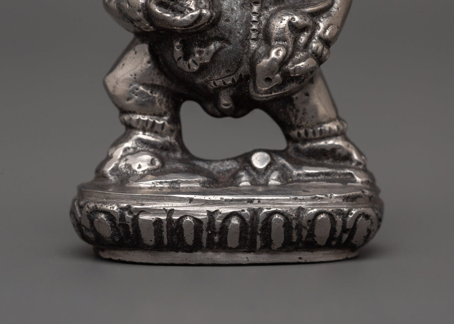 Black Dzambhala Figurine | Hindu God of Wealth Kubera