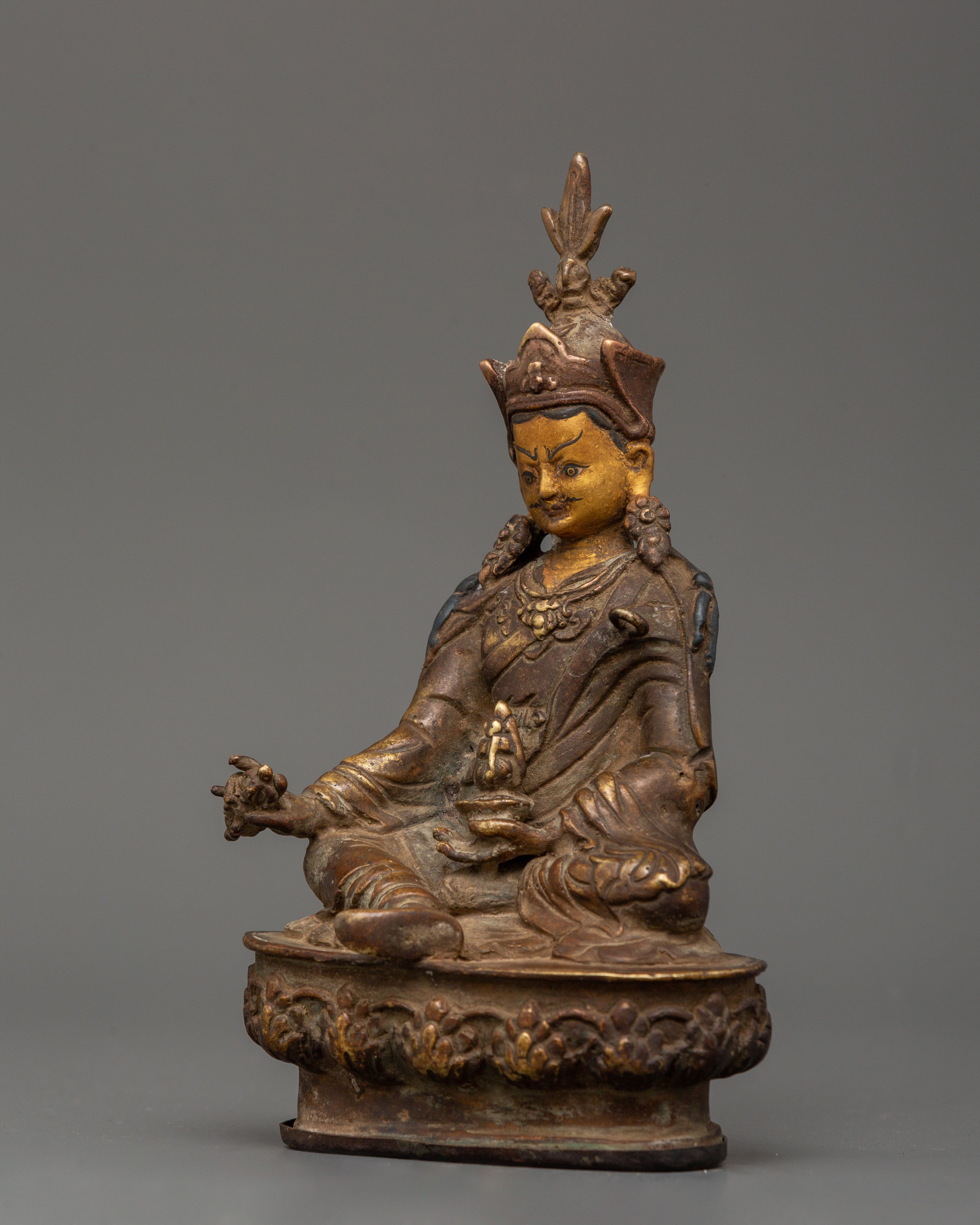 Spiritual Guru Rinpoche Sculpture | Handcrafted Statue