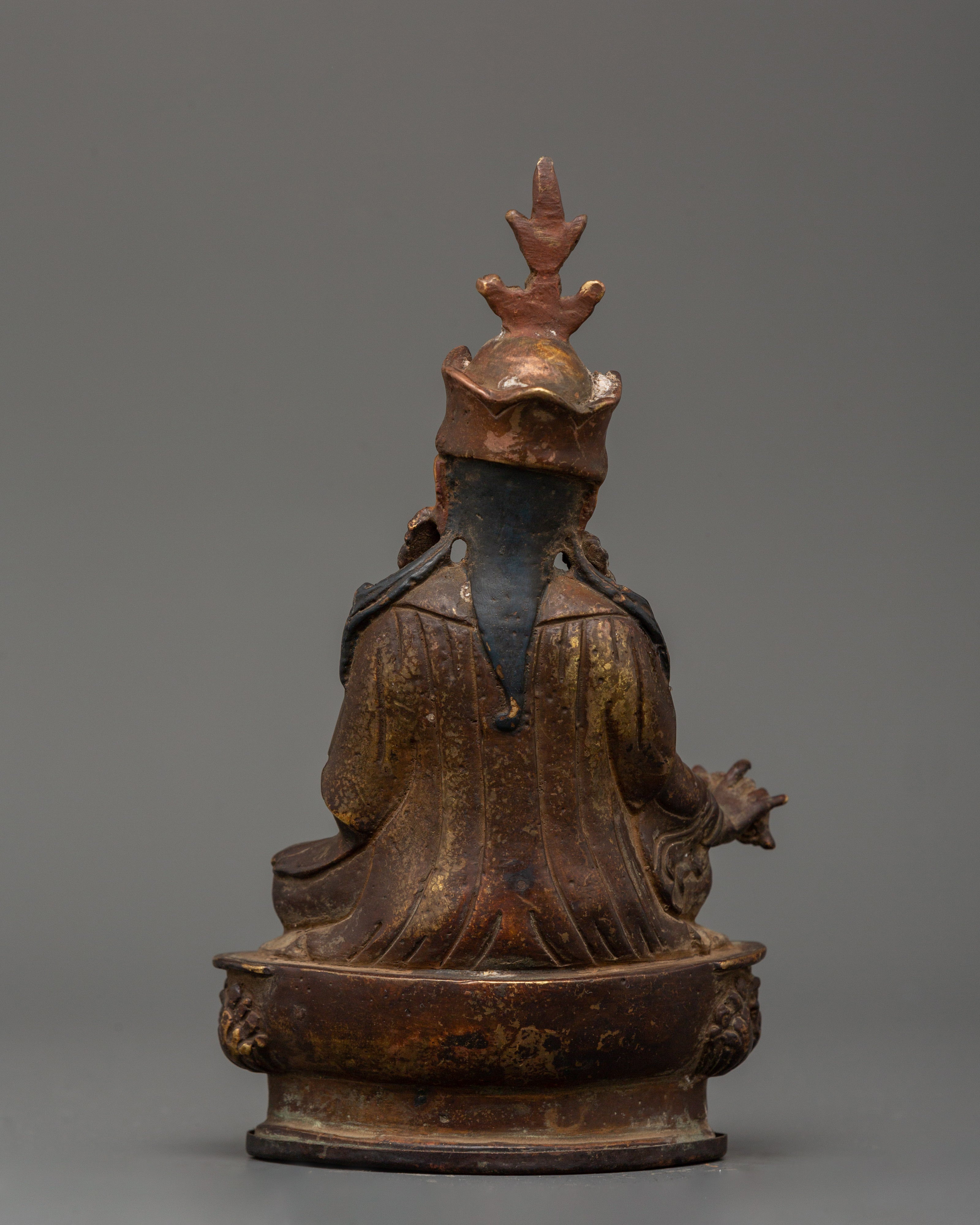 Spiritual Guru Rinpoche Sculpture | Handcrafted Statue