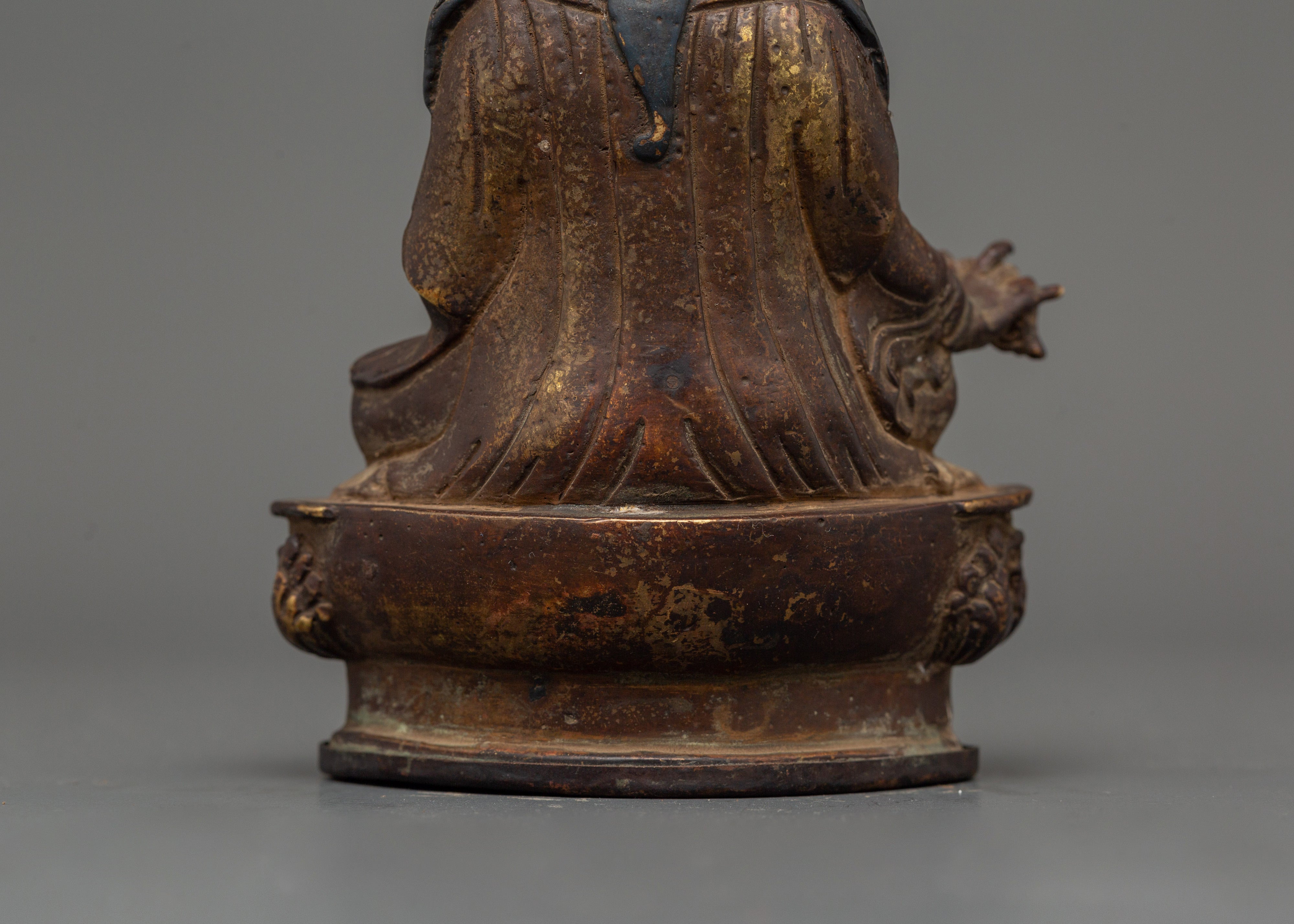 Spiritual Guru Rinpoche Sculpture | Handcrafted Statue