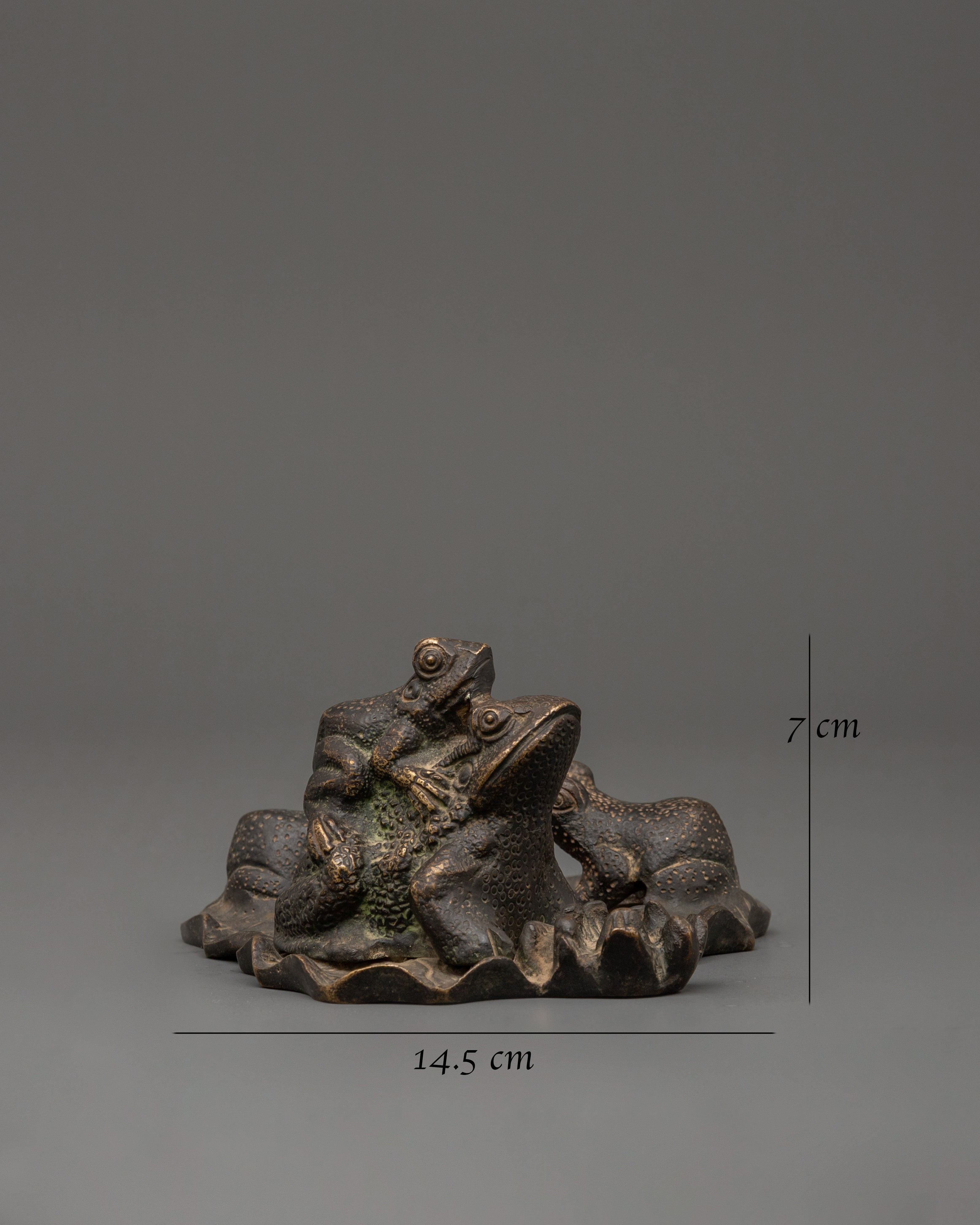 Brass Frog Figurine | Frog Statue for Home & Garden Decor