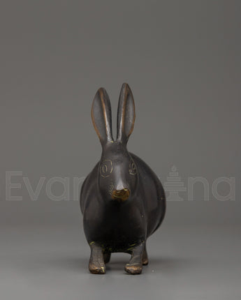 Rabbit Statue