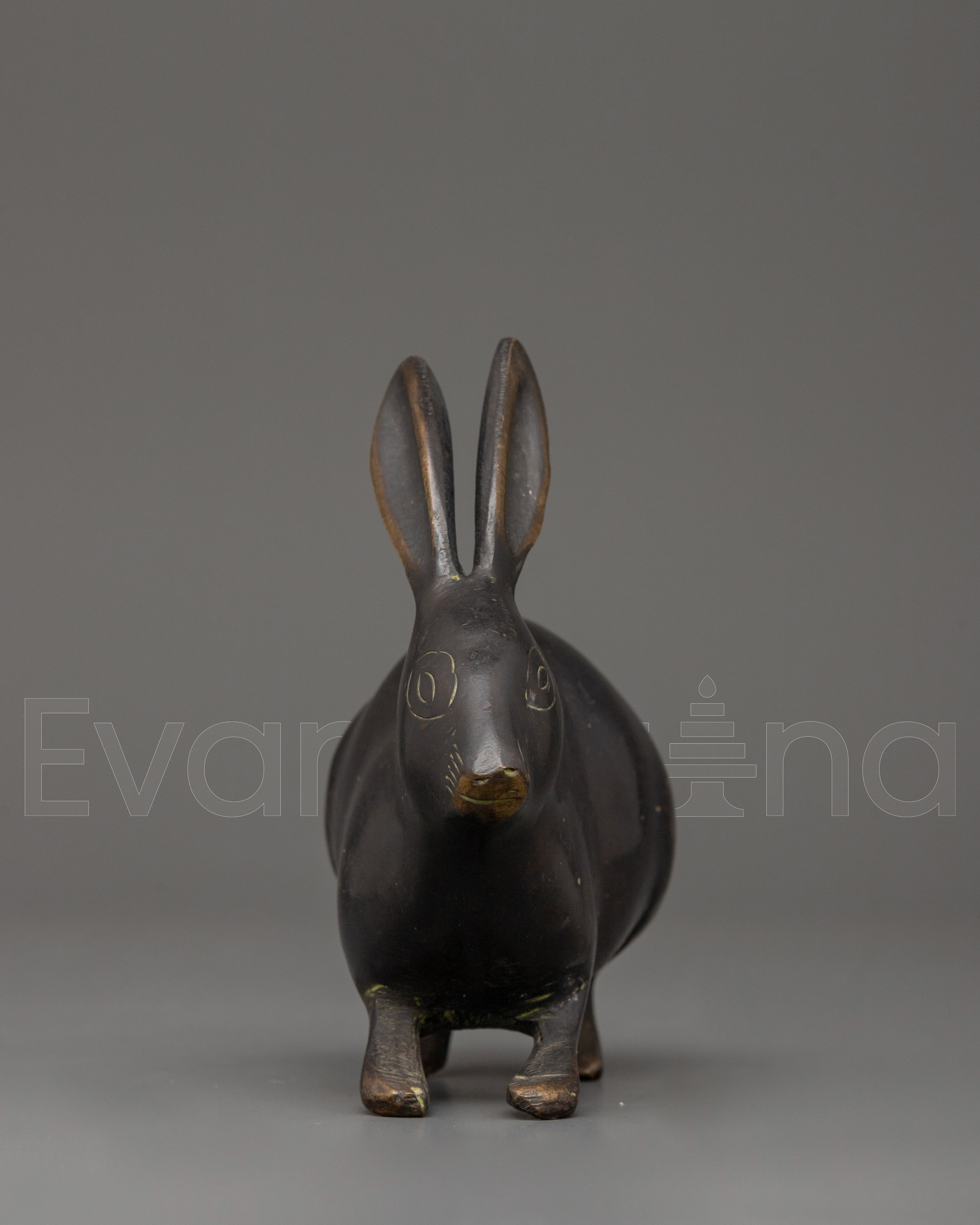 Rabbit Statue