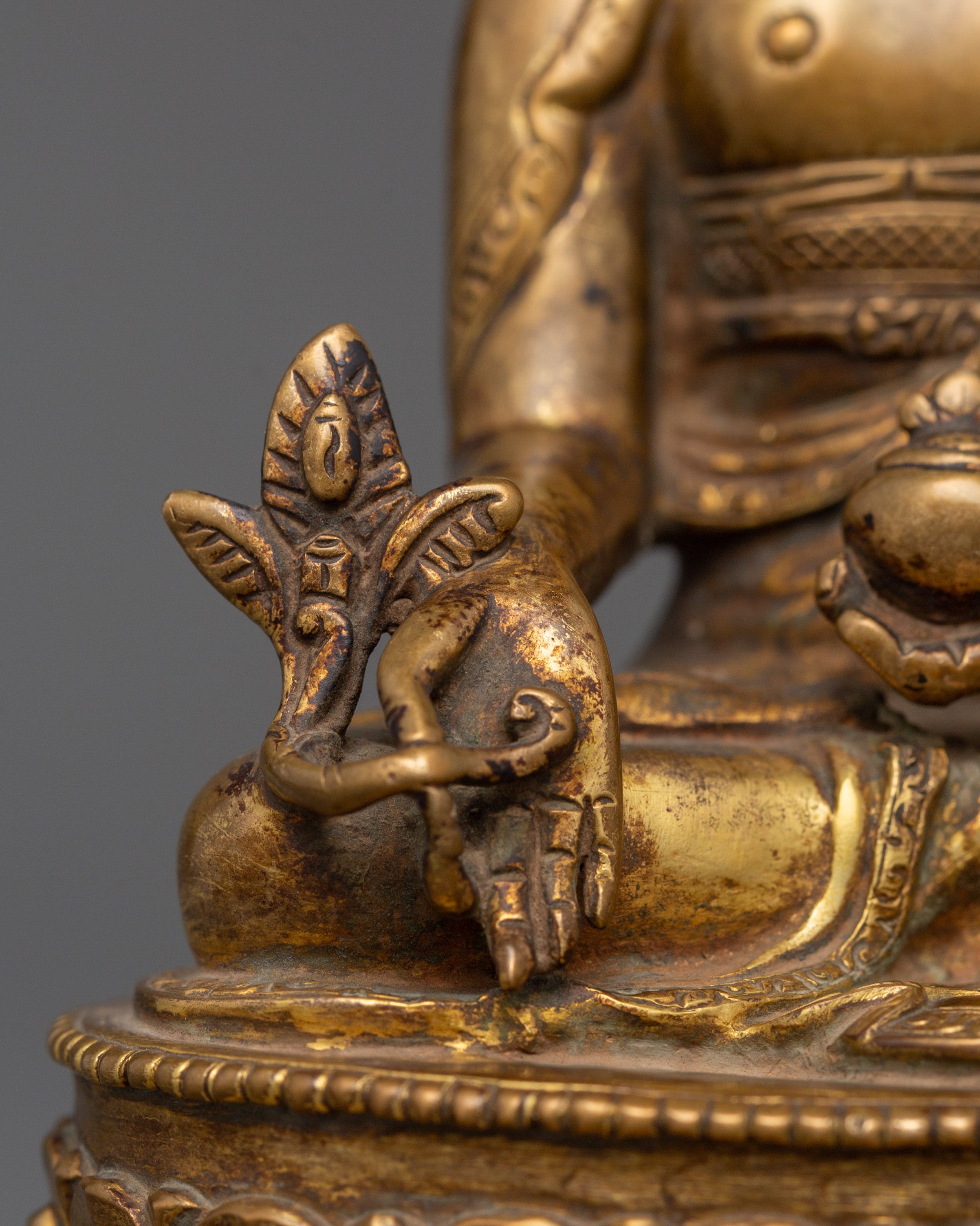 Medicine Buddha in copper | Spiritual Energy Decor