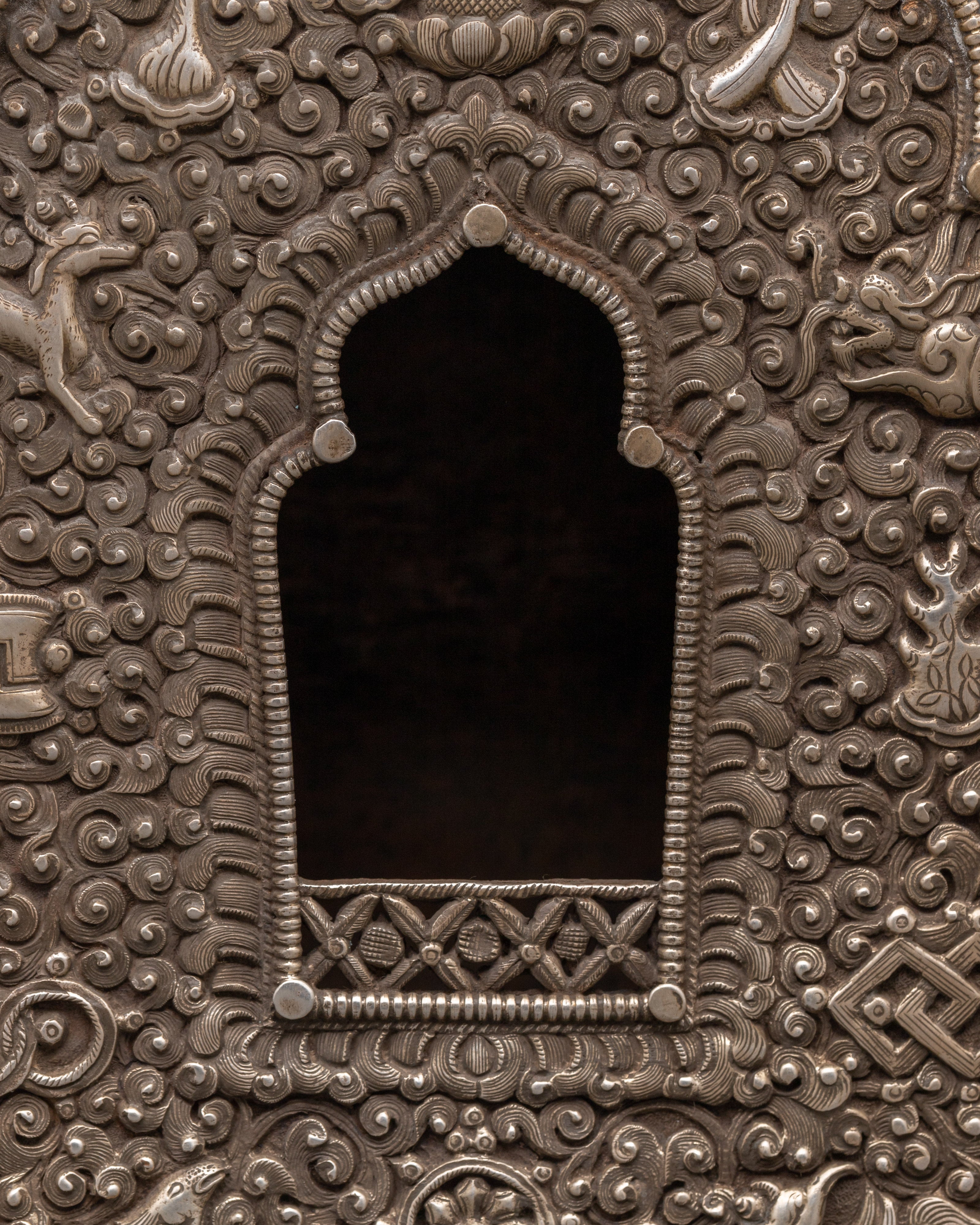 Buddhist Tibetan Ghau Box | Handcrafted Tibetan Silver Ghau Box