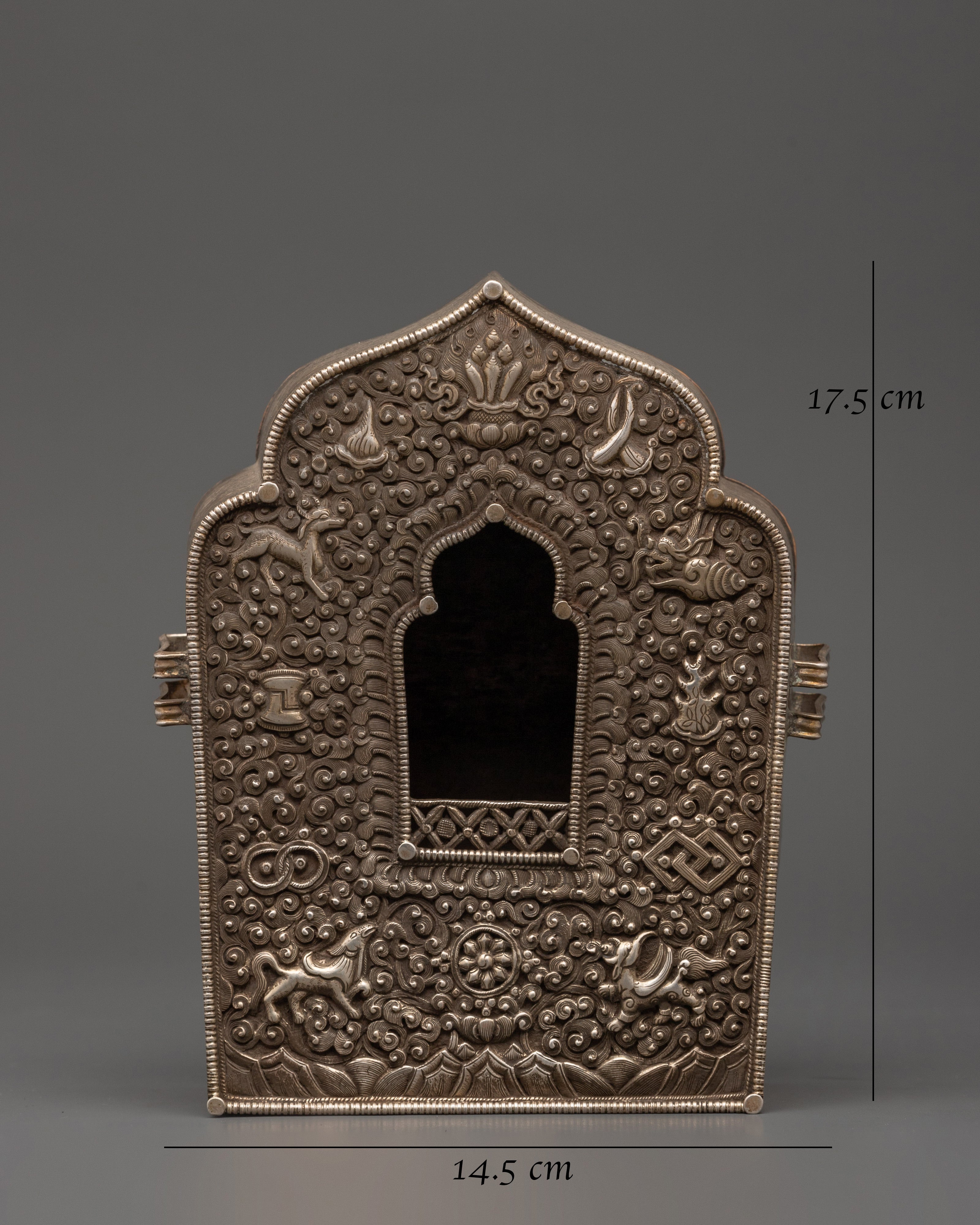 Buddhist Tibetan Ghau Box | Handcrafted Tibetan Silver Ghau Box