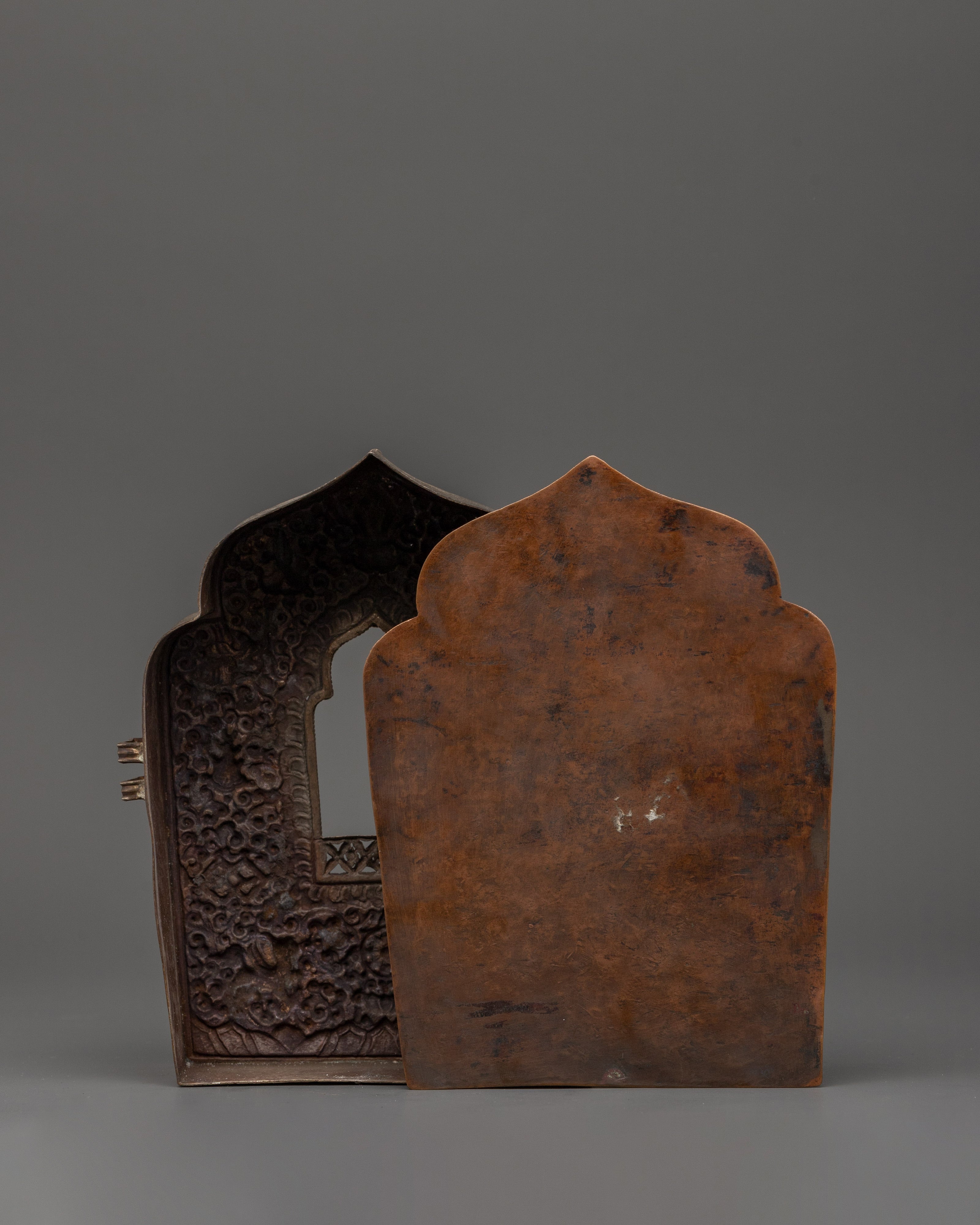 Buddhist Tibetan Ghau Box | Handcrafted Tibetan Silver Ghau Box