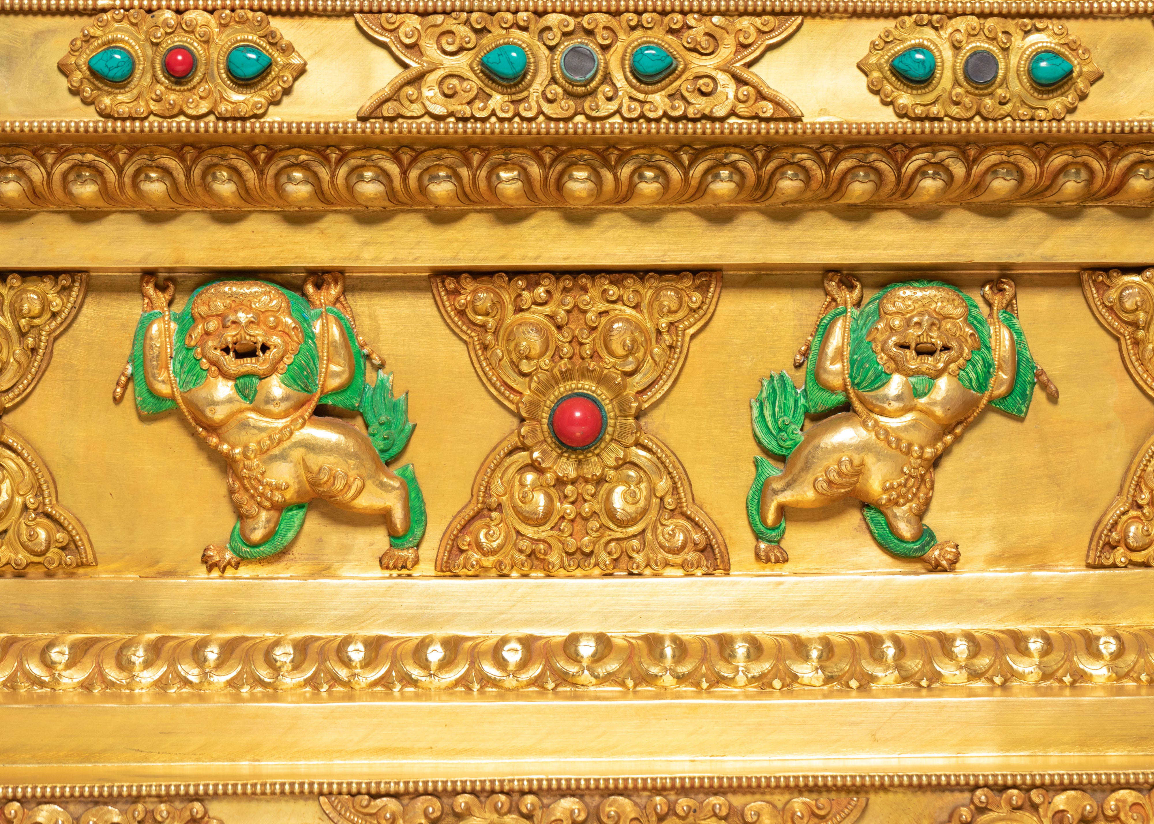 Large Golden Stupa | Path to Enlightenment