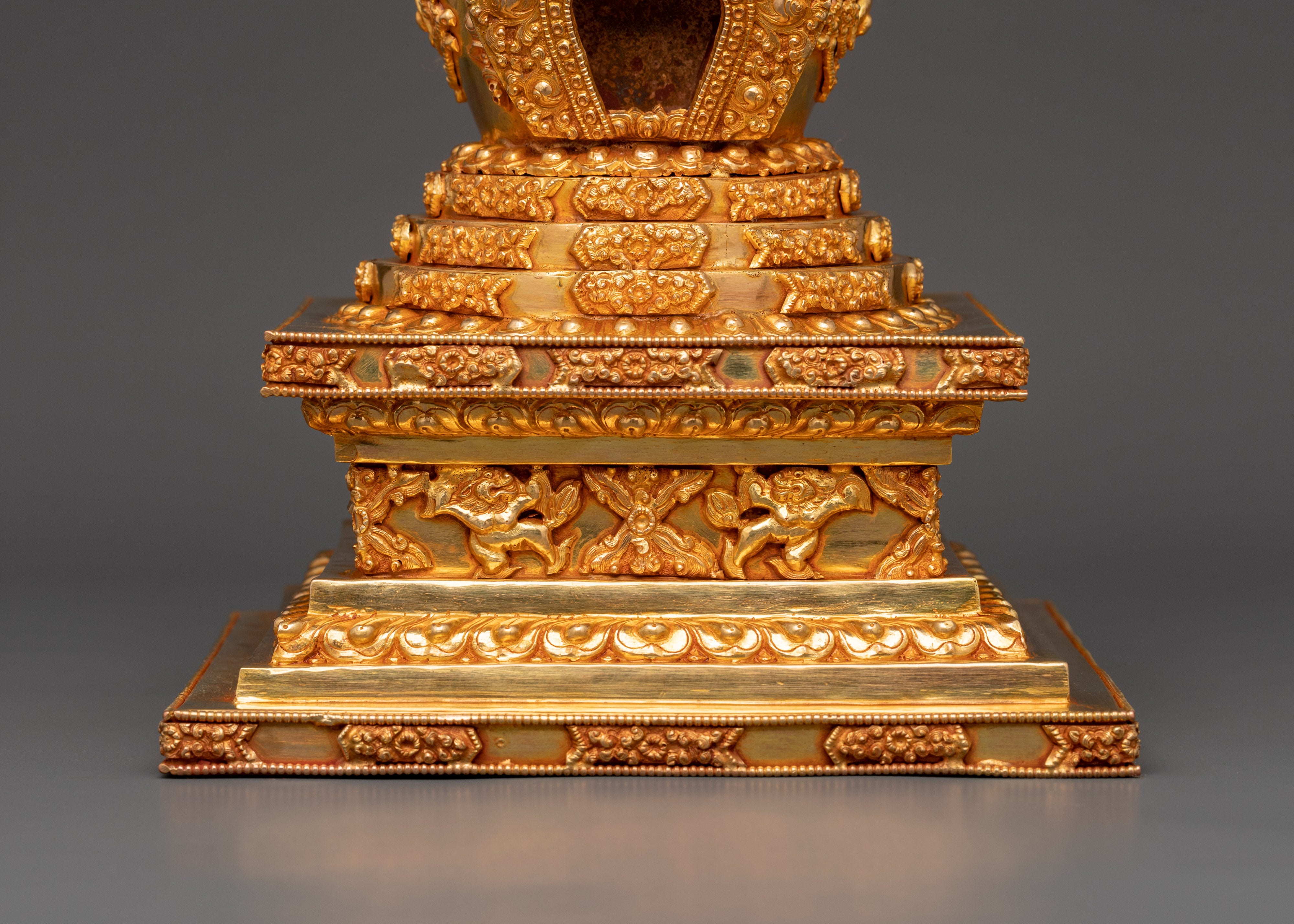 Beautiful Gold Plated Tibetan Stupa | Religious Buddhist Temple
