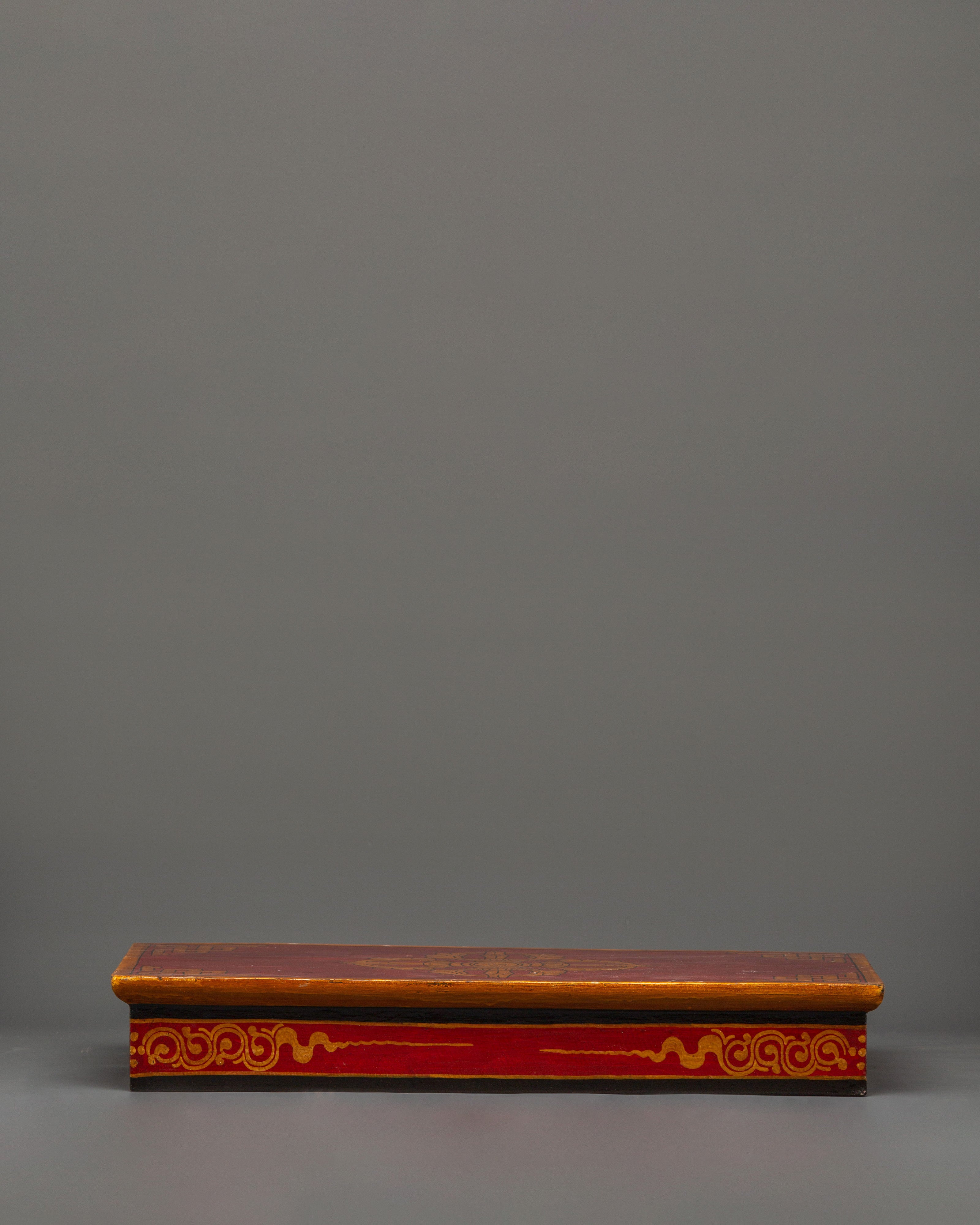 Folding Table with Foo Dog and Offering Artwork | Himalayan Craft