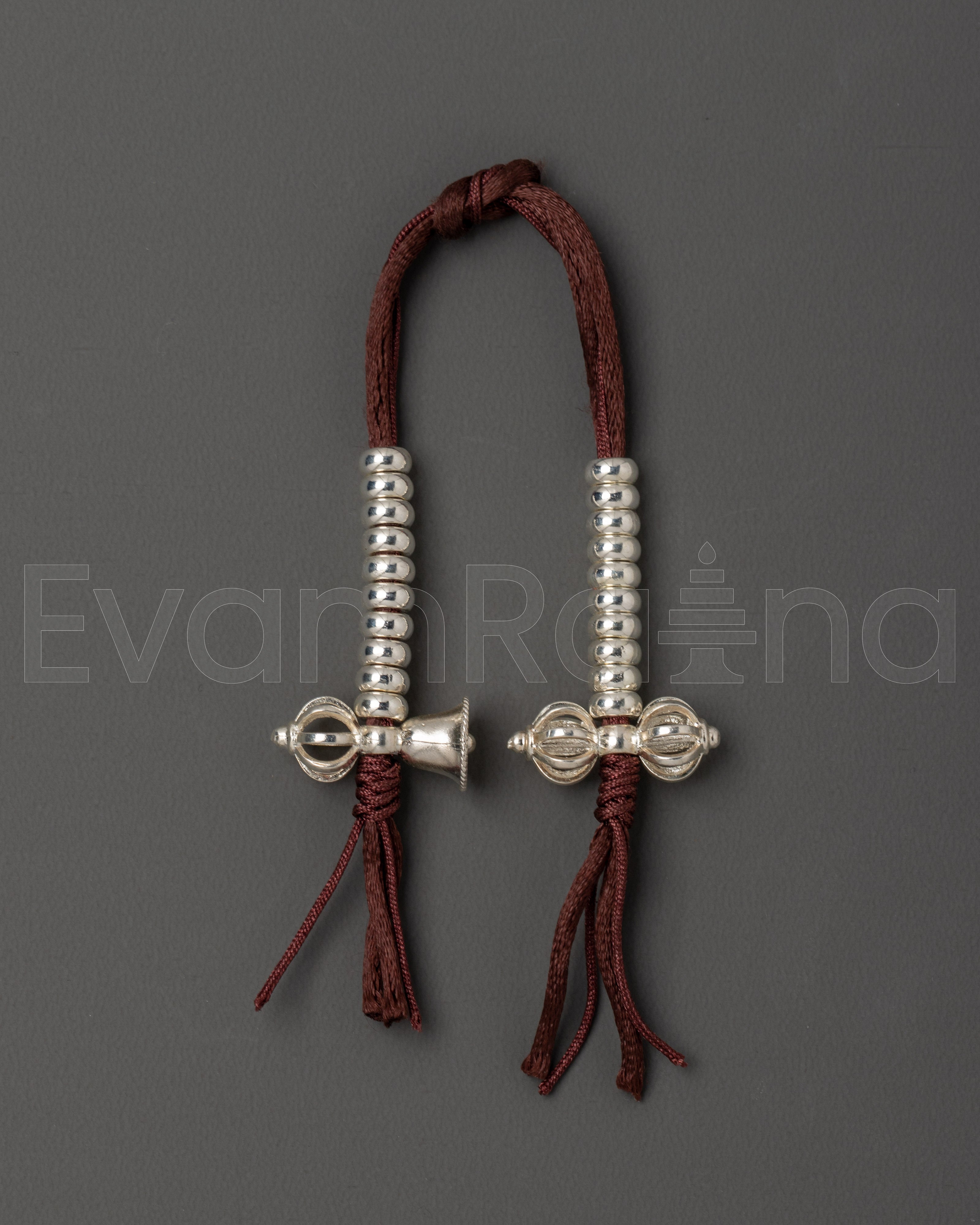 White Metal Chupsel 
