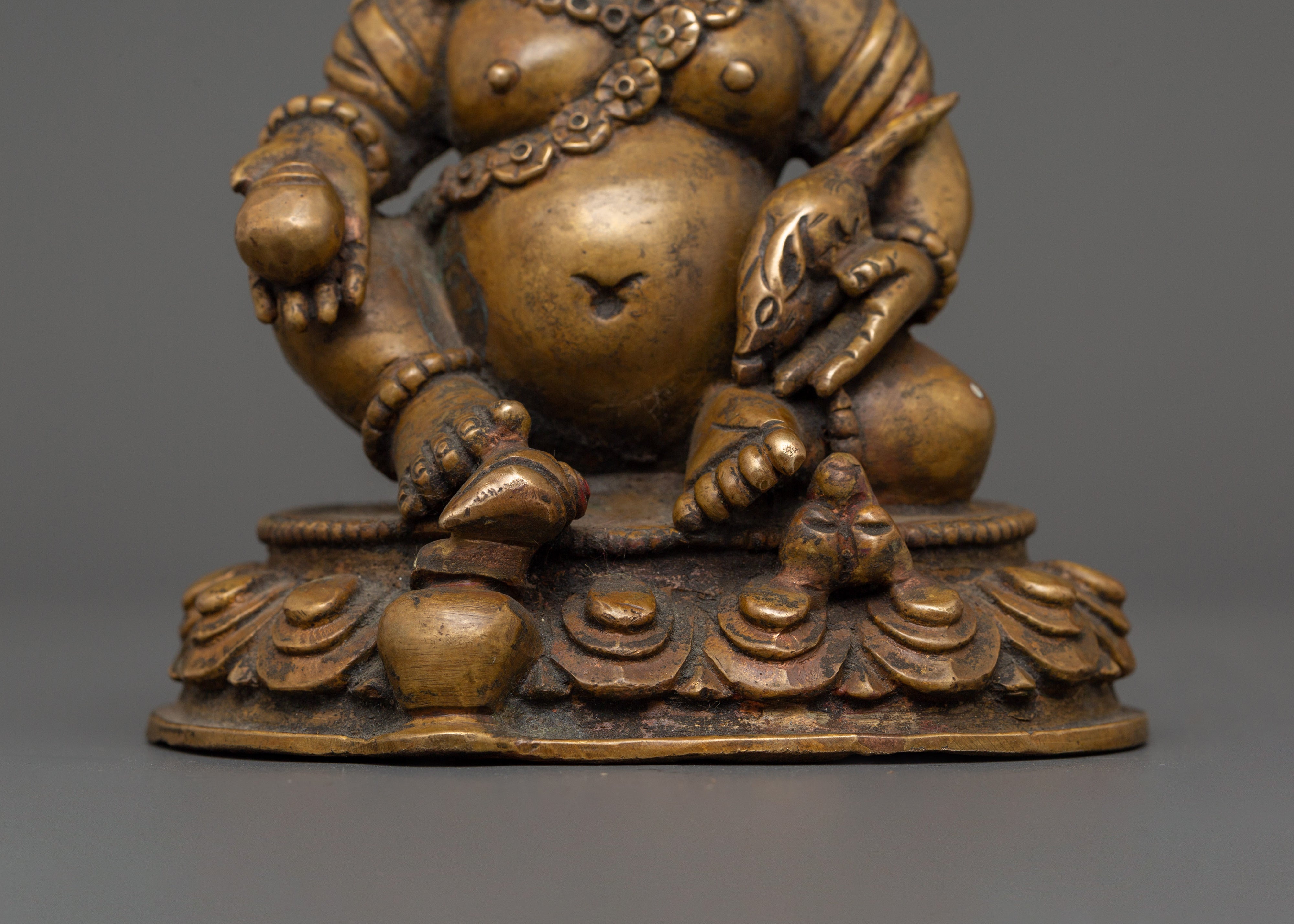 Dzambala Wealth Deity Statue | Buddhist Altar Decor