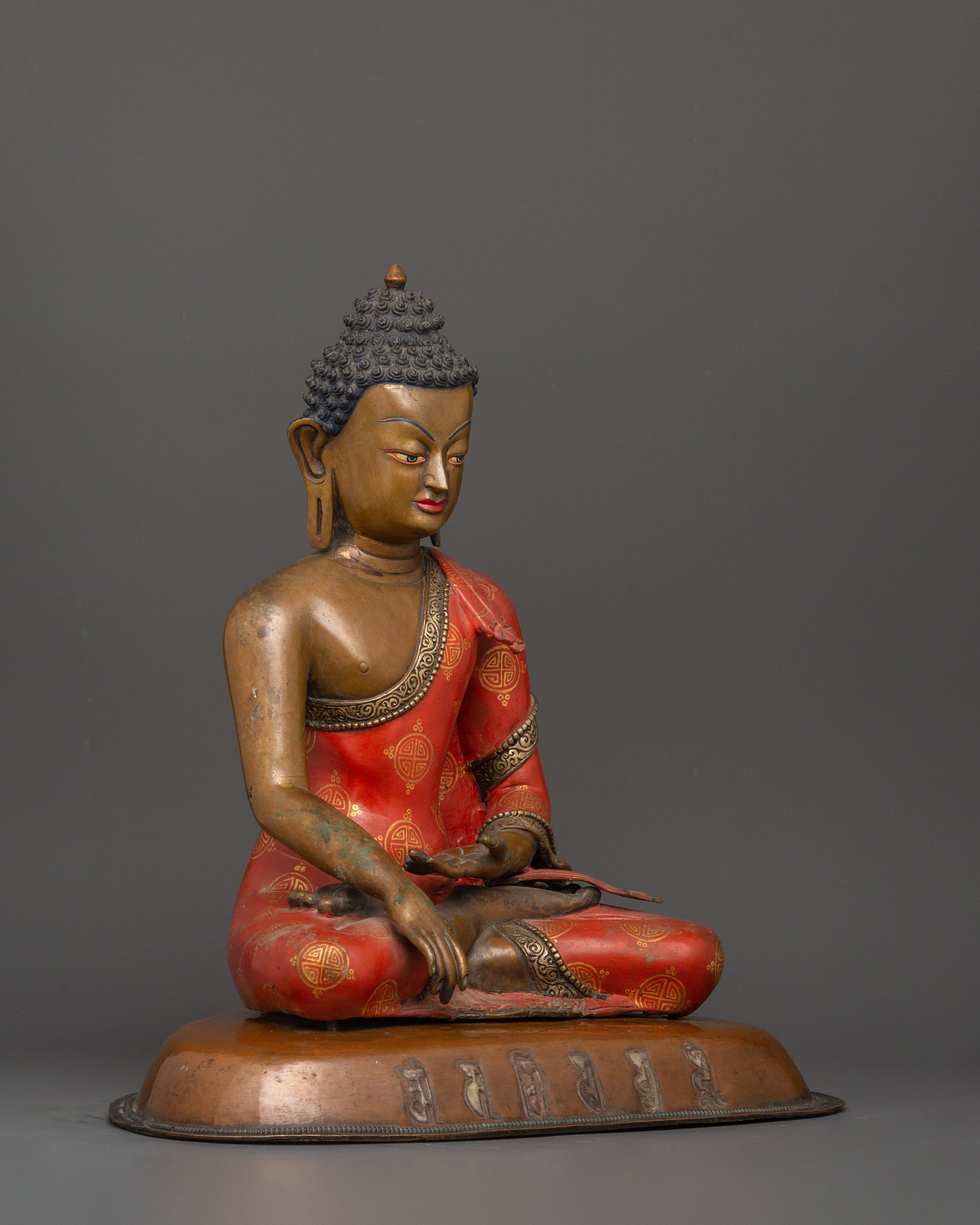 Traditional Siddhartha Gautama Statue | Tibetan Buddhist Altar Sculpture