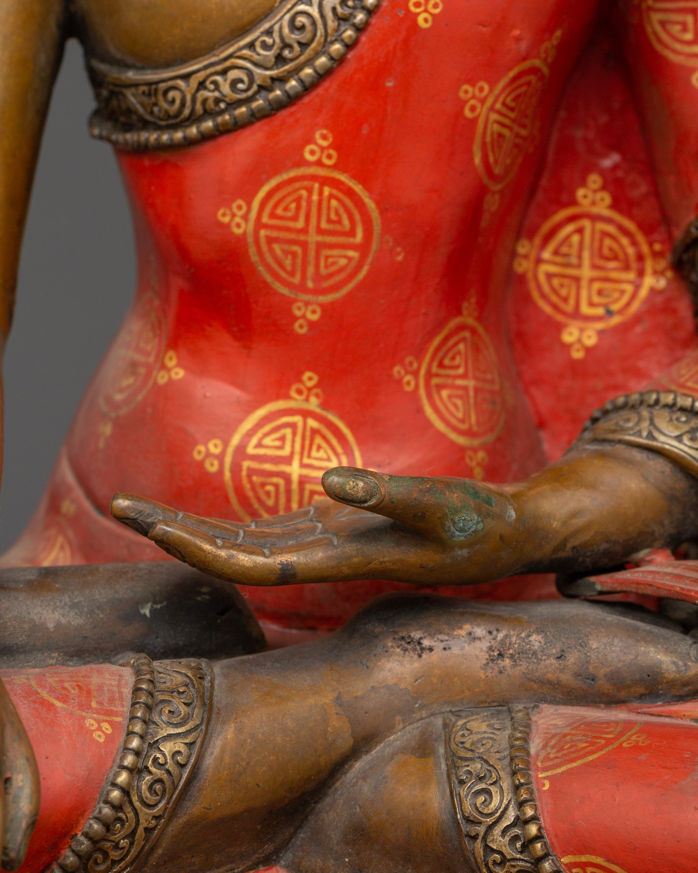 Traditional Siddhartha Gautama Statue | Tibetan Buddhist Altar Sculpture