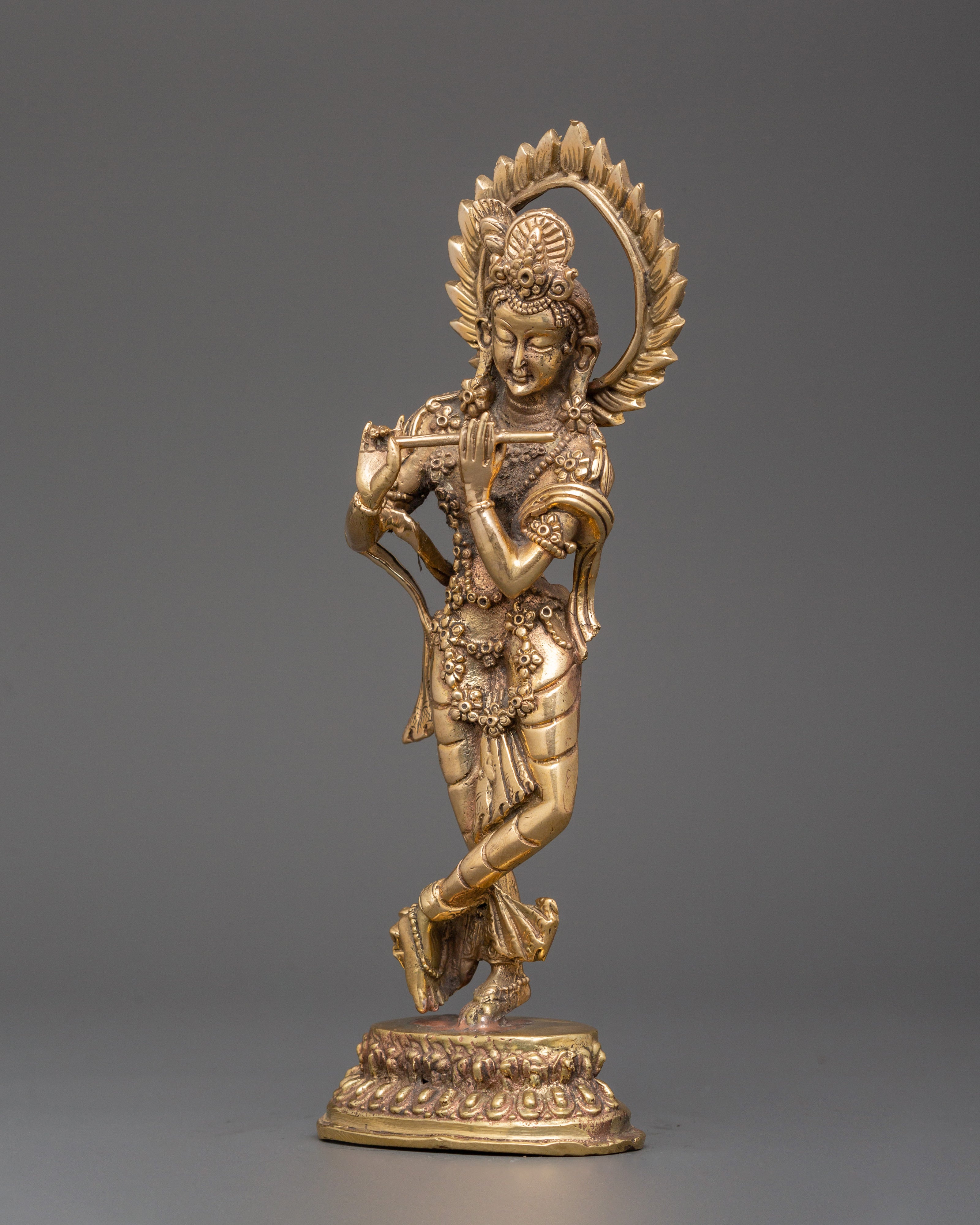 Krishna Traditional Statue | Divine Hindu God of Compassion and Music