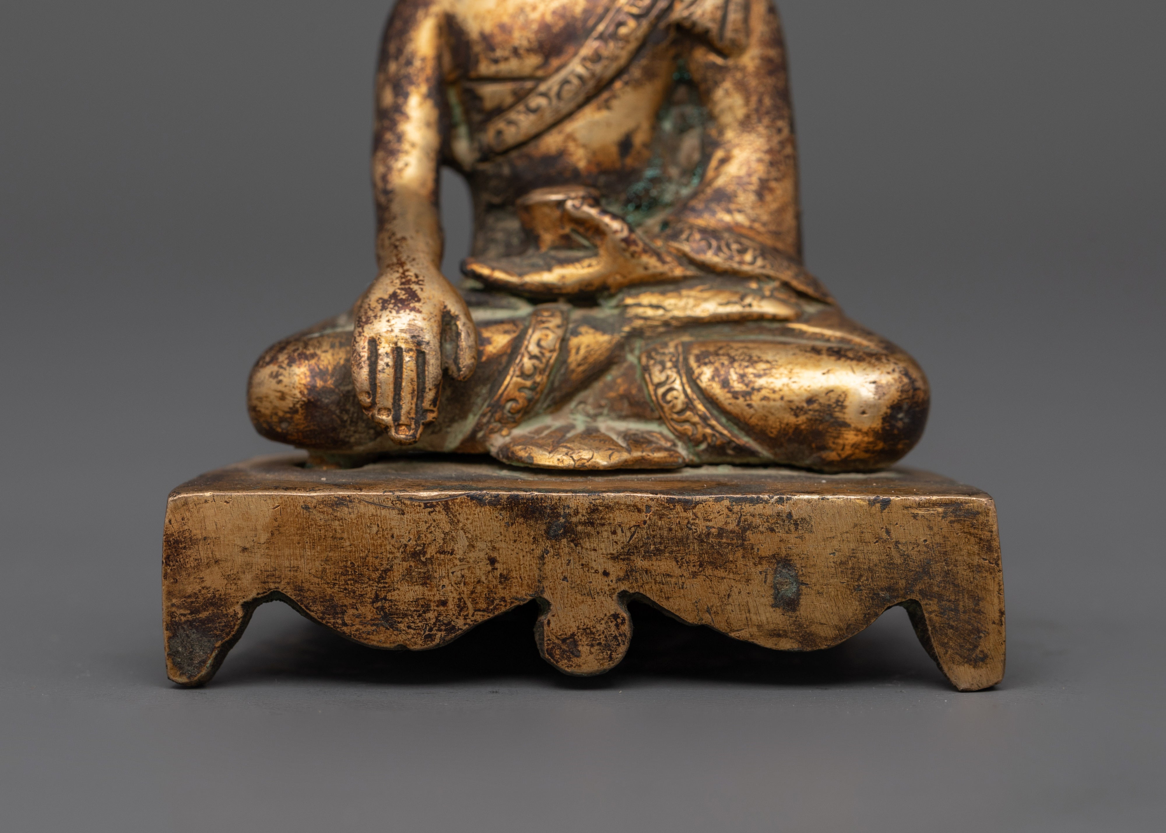 Handcrafted Shakyamuni Buddha Spiritual Sculpture | Tibetan Buddha Artwork