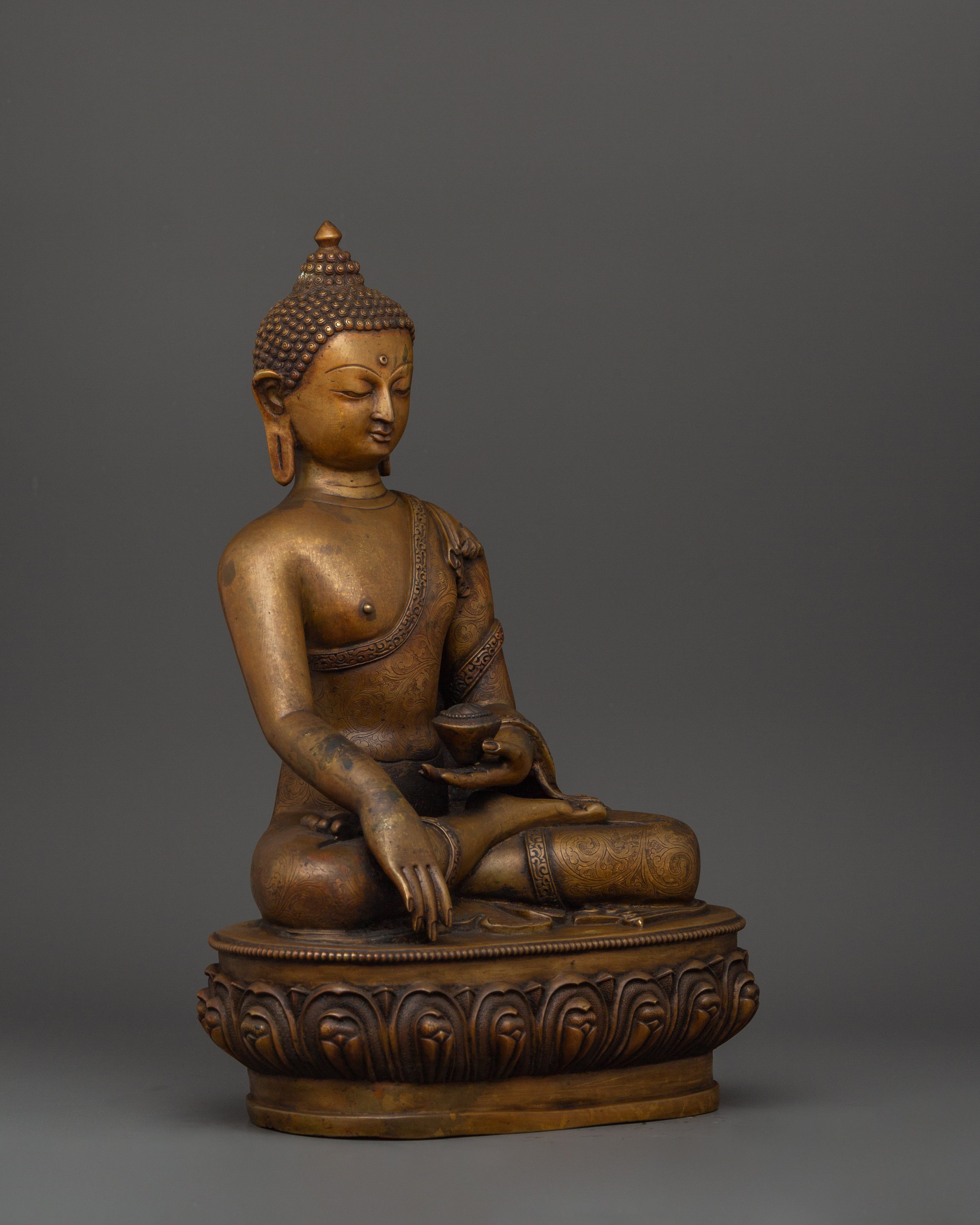 Shakyamuni Buddha Statue in Copper | Spiritual Enlightenment Symbol