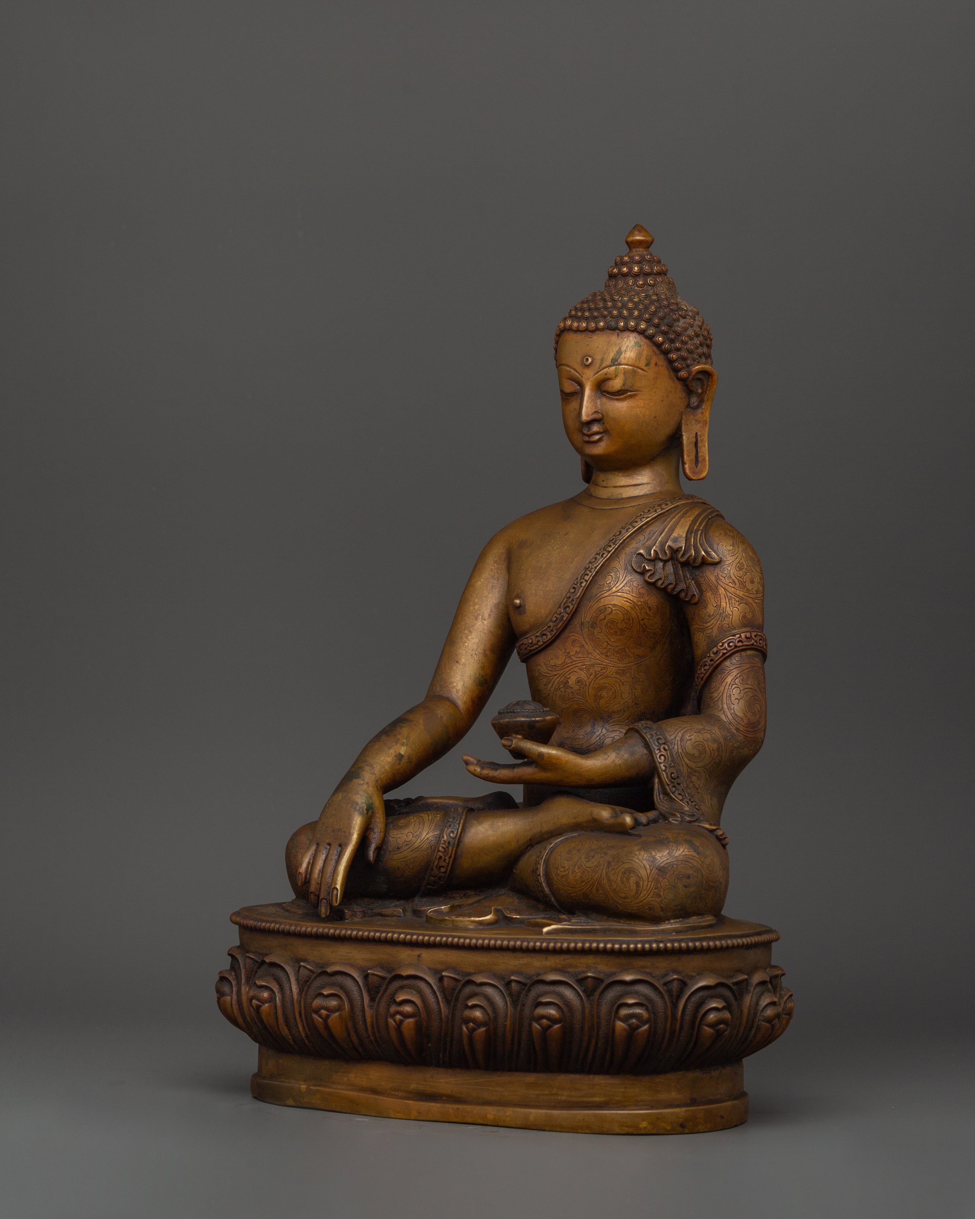 Shakyamuni Buddha Statue in Copper | Spiritual Enlightenment Symbol