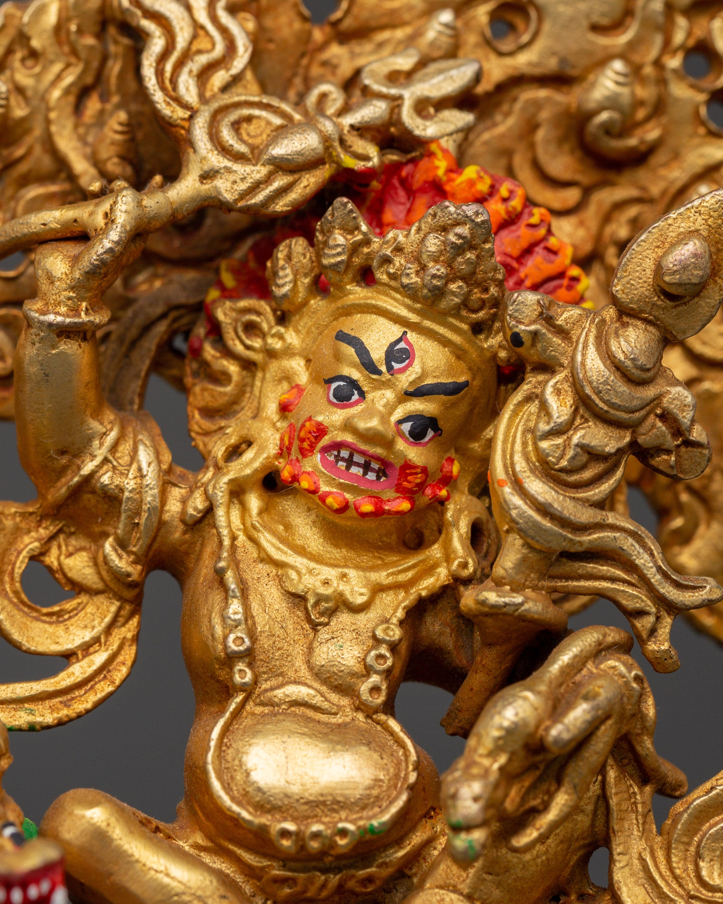 White Dzambhala: Wealth Deity Sculpture | Symbol of Prosperity