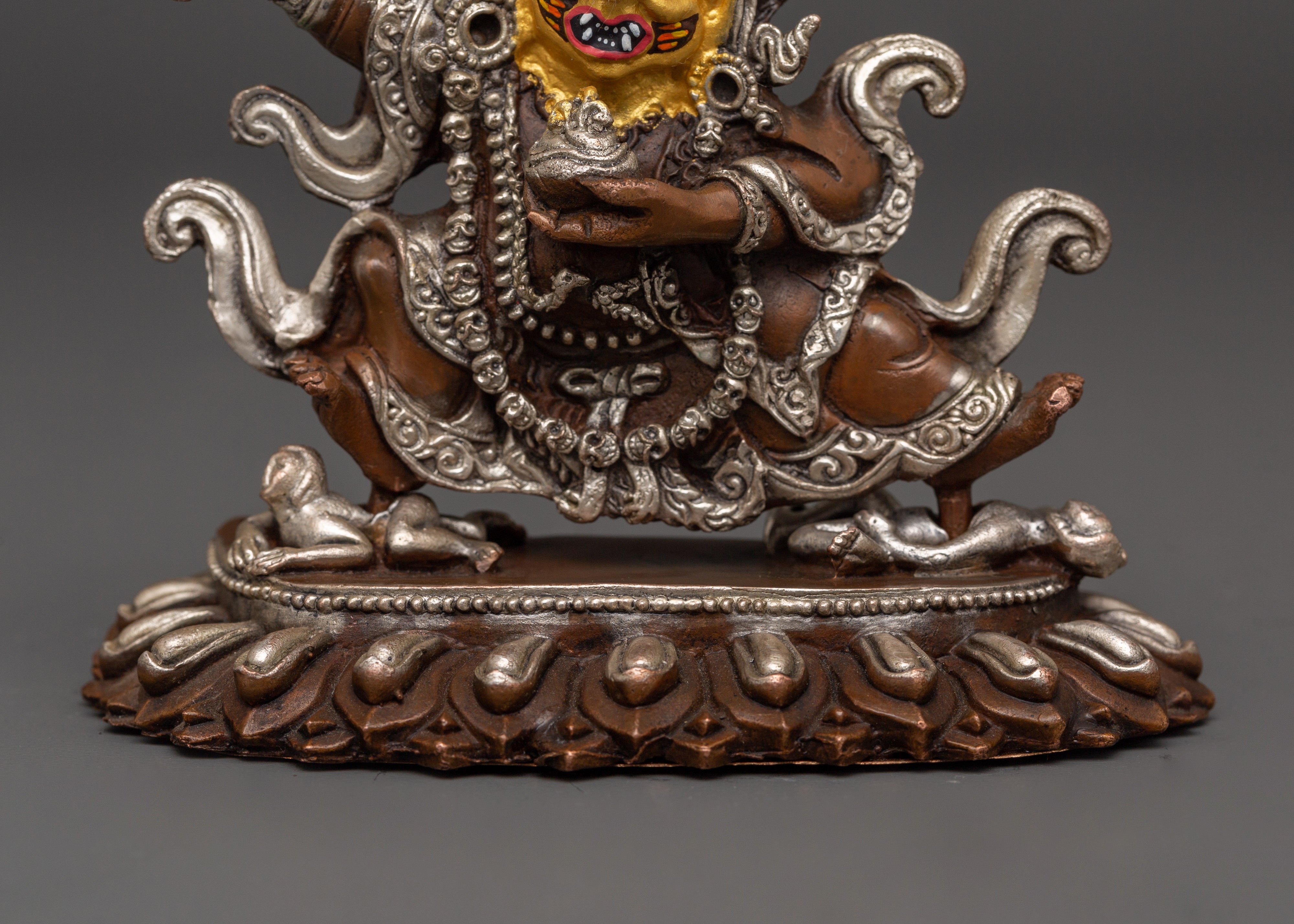 Mahakala Bernagchen Protector Deity Statue | Spiritual Protection and Devotion