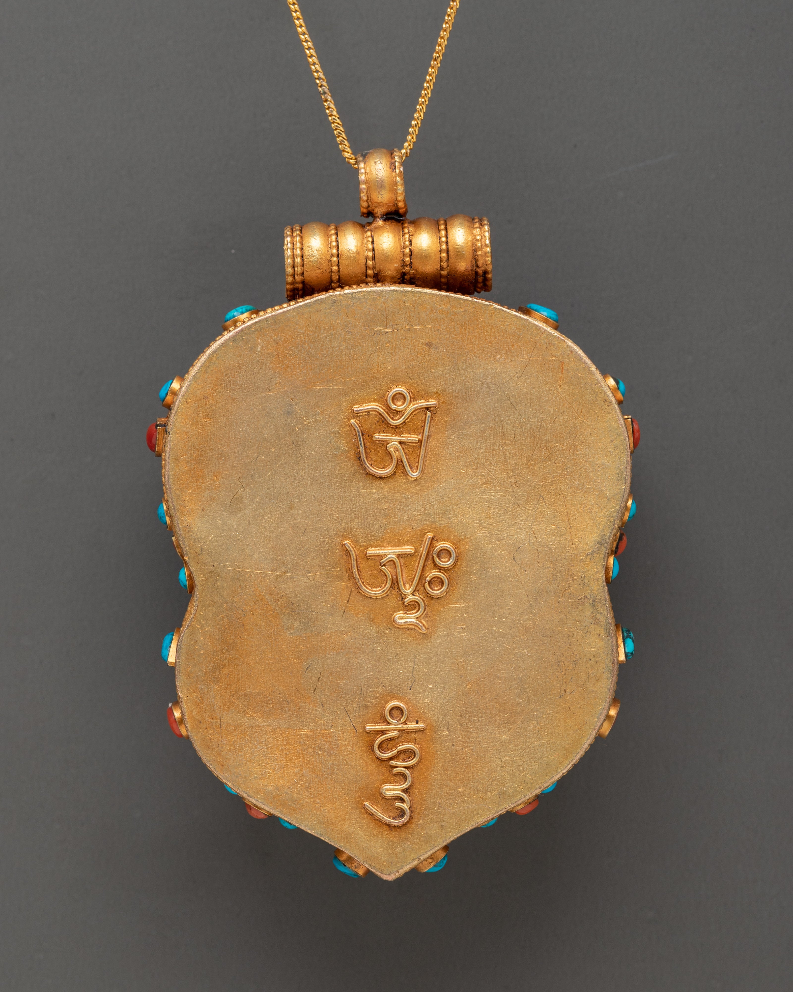 Lapis Lazuli Ghau Box Locket | Tibetan Gold Plated Amulet for Protection