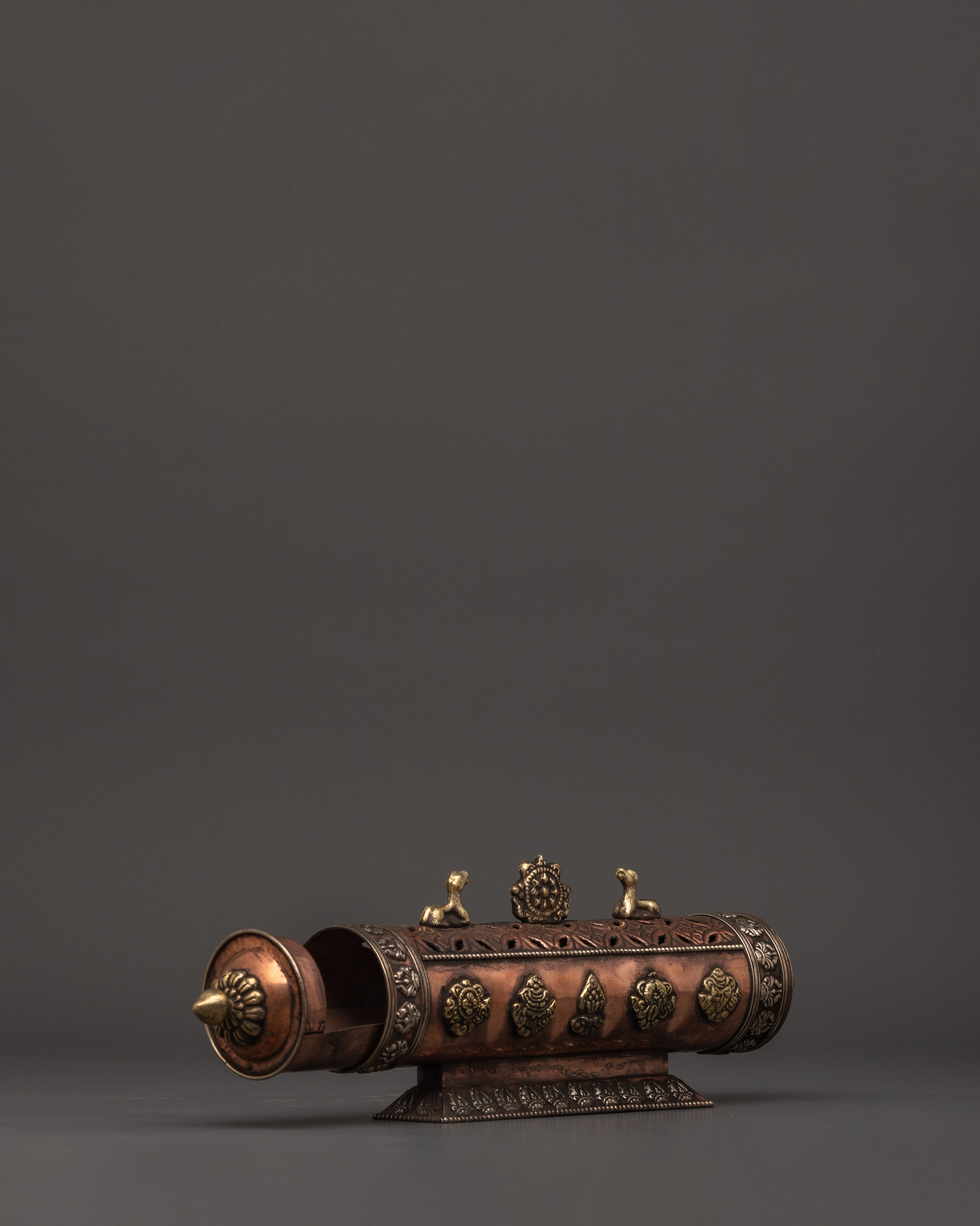 Traditional Ritual Incense Burner | Altar Accessory for Prayer & Ritual Use