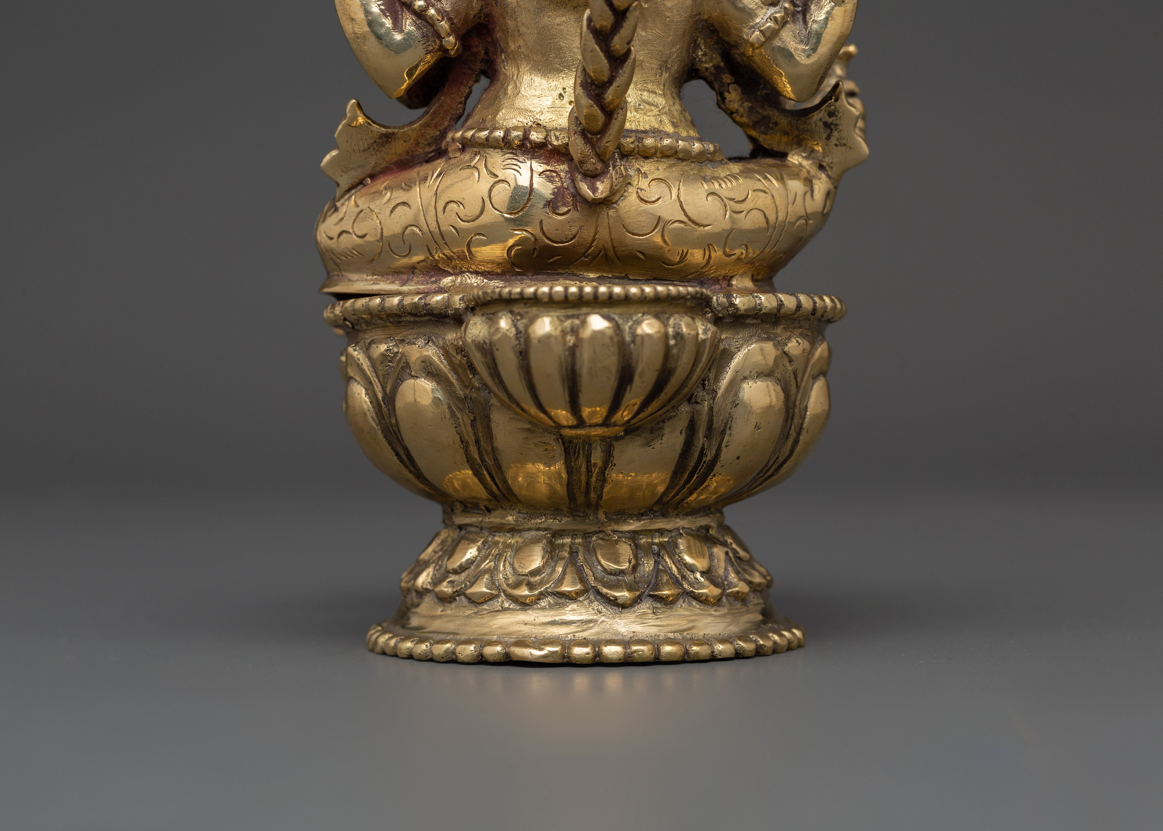 Traditional Ganesh Oil Lamp | Brass Diya for Puja, Rituals & Home Decor