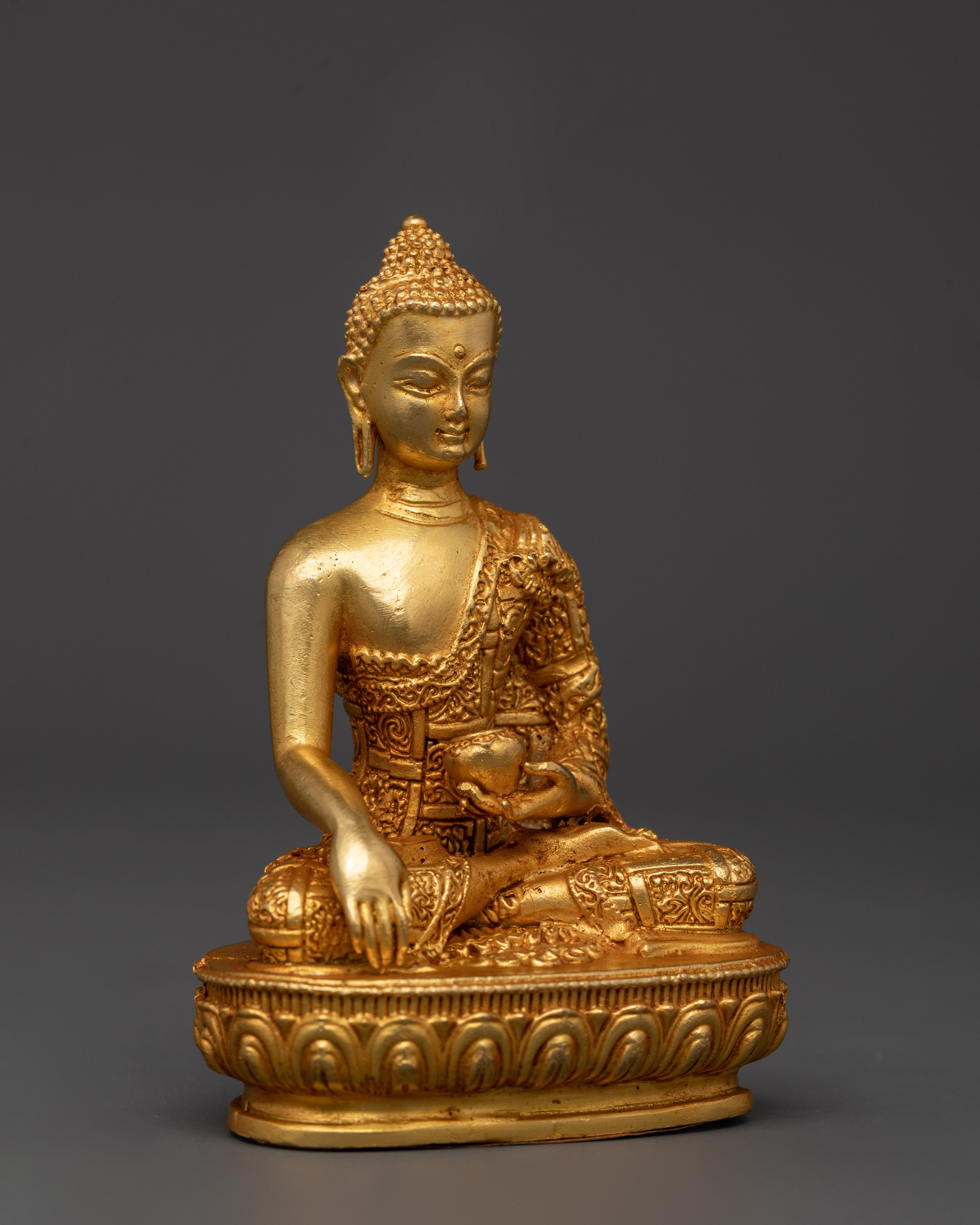 Shakyamuni Buddha Seated on Lotus |  Enlightenment Statue