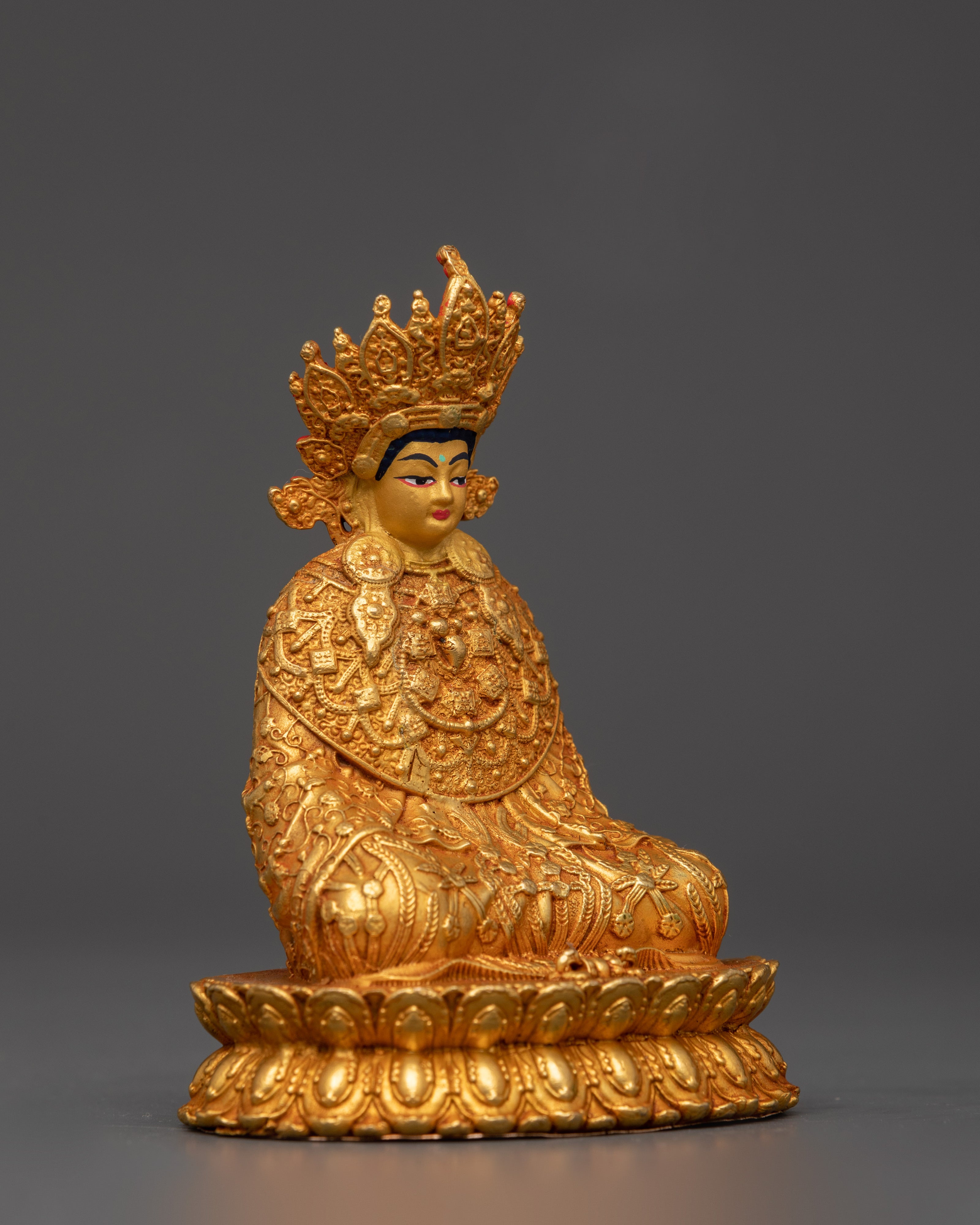 Sacred Exquisite Buddha Statue | Serenity & Enlightenment Sculpture