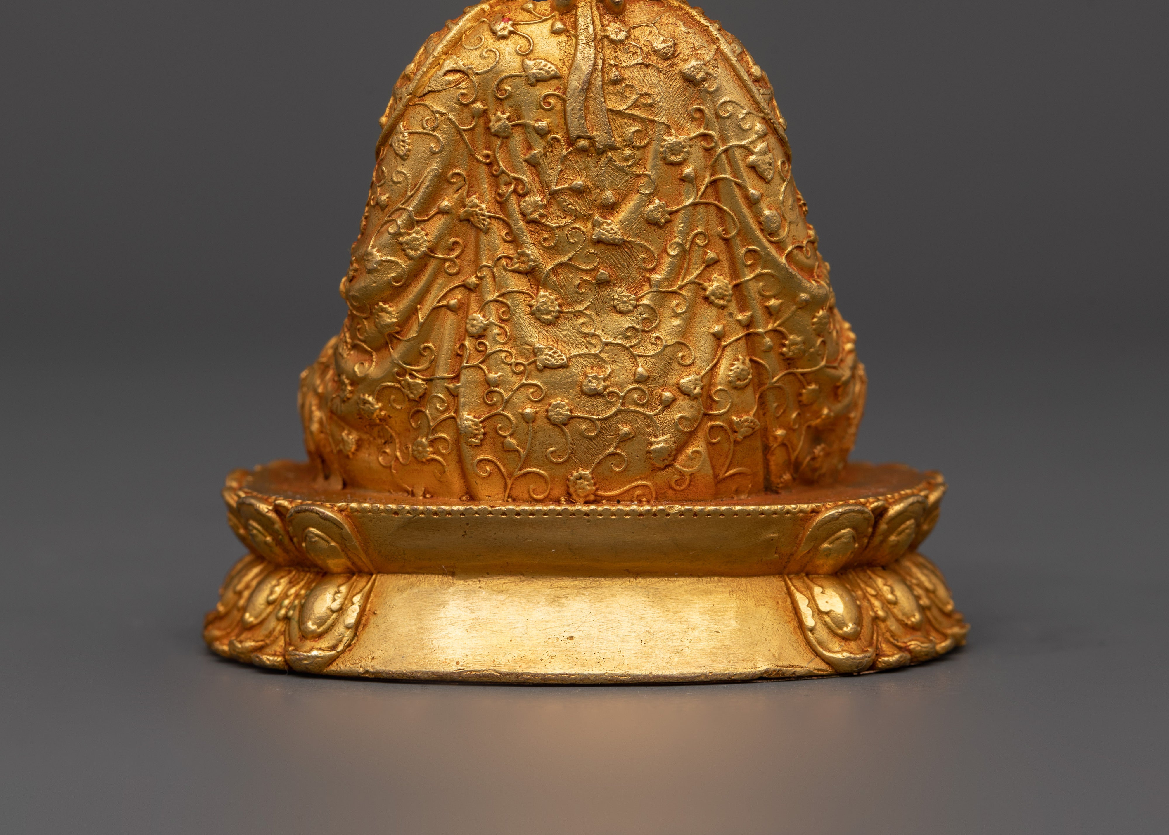 Sacred Exquisite Buddha Statue | Serenity & Enlightenment Sculpture