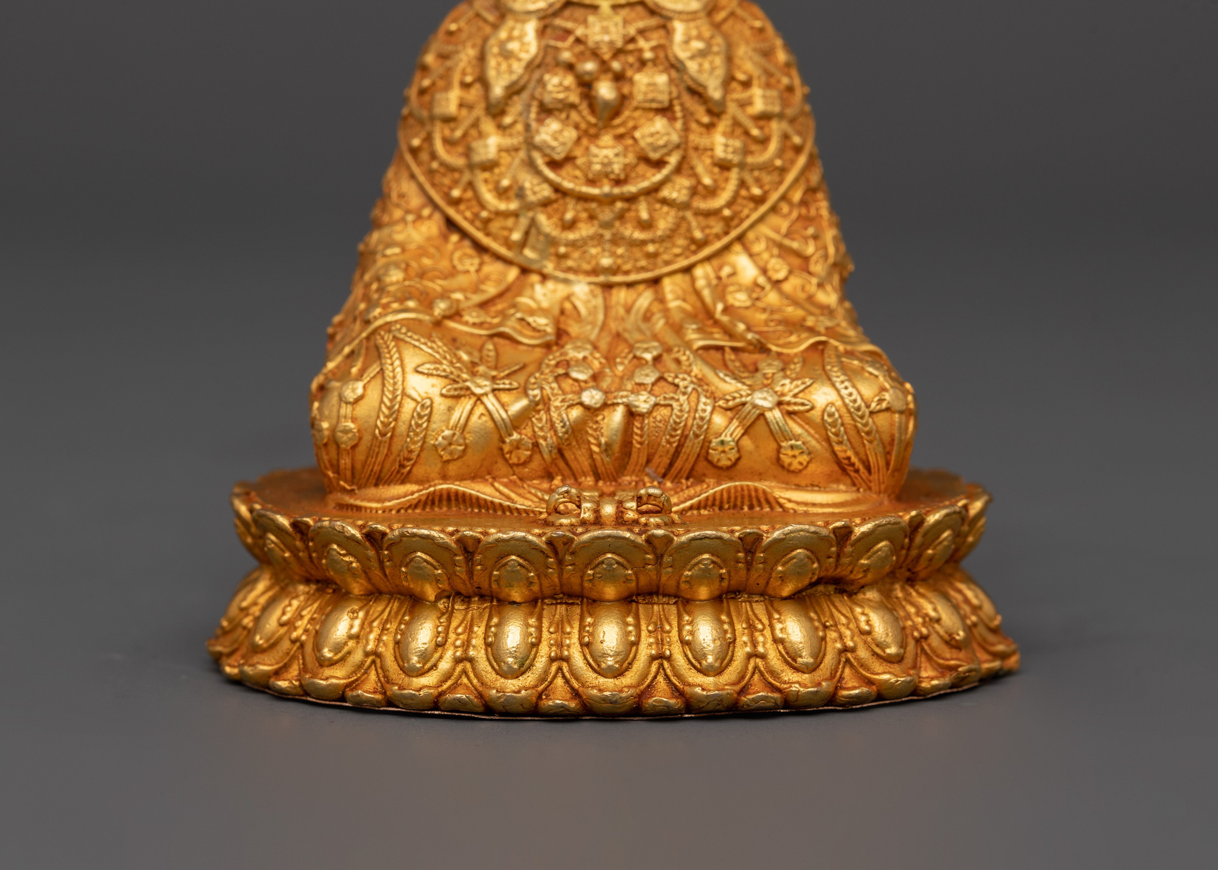 Sacred Exquisite Buddha Statue | Serenity & Enlightenment Sculpture