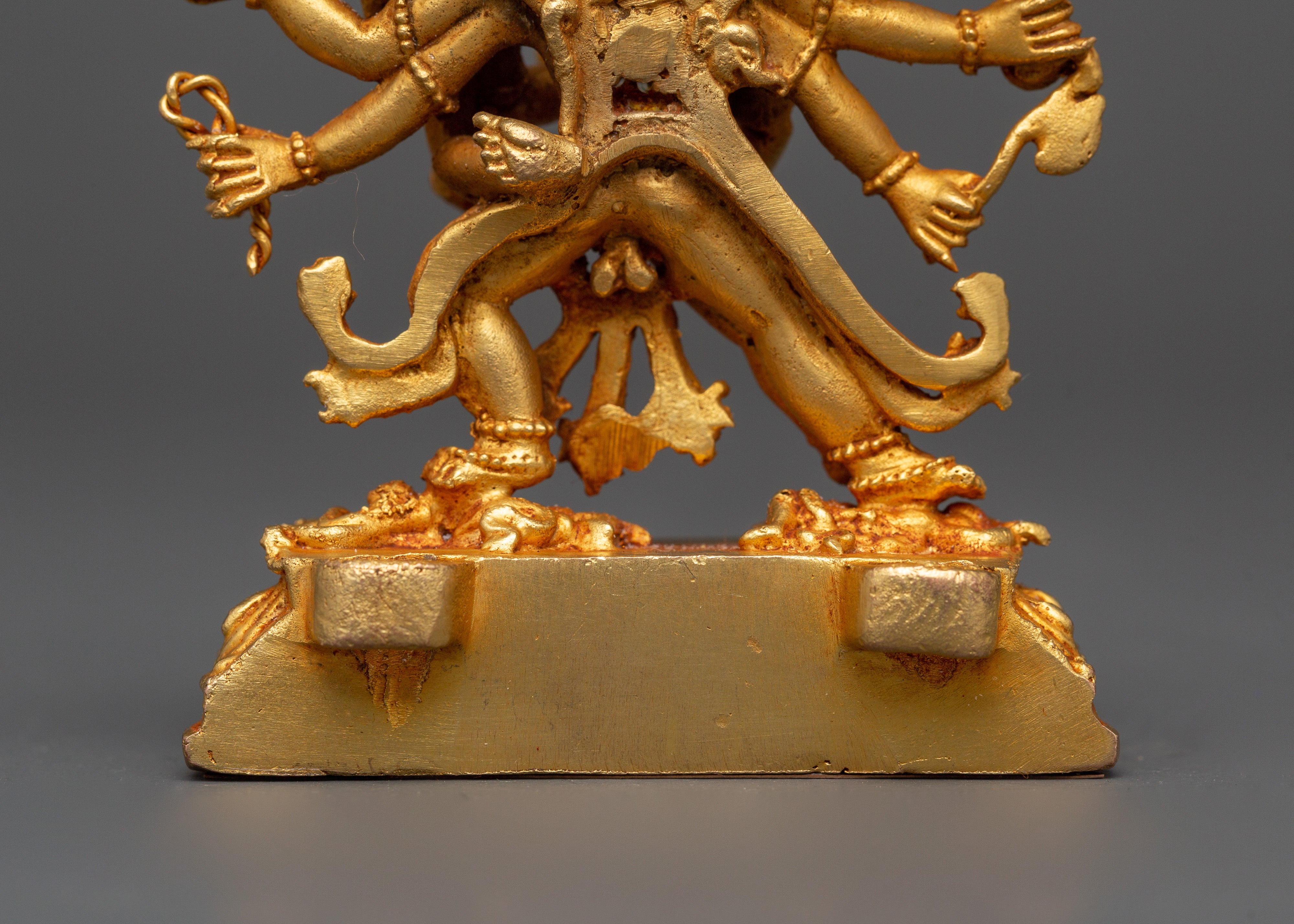 Chakrasambhara Statue in Gold-Plated Copper | Tantric Deity Sculpture for Zen Artwork