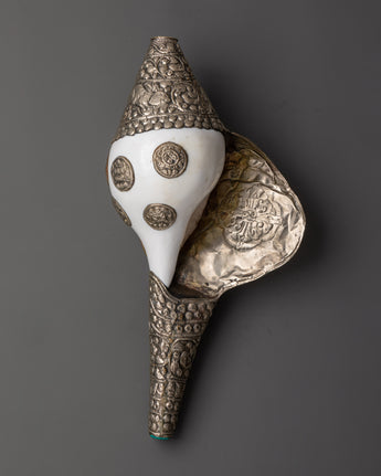 handcrafted-puja-conch-shell