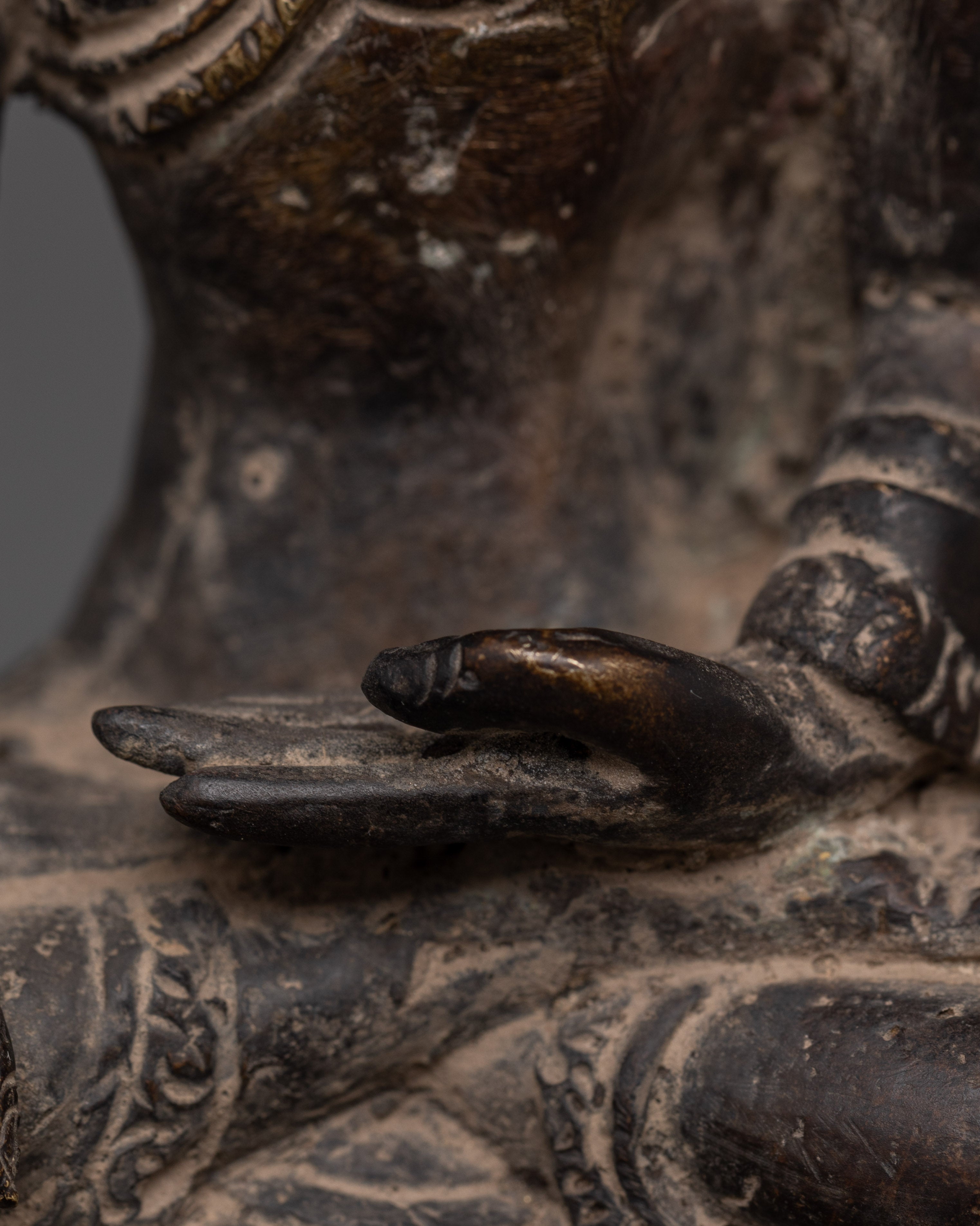 Antique Finish Shakyamuni Buddha Oxidized Copper Statue | Tibetan Buddhist Decor