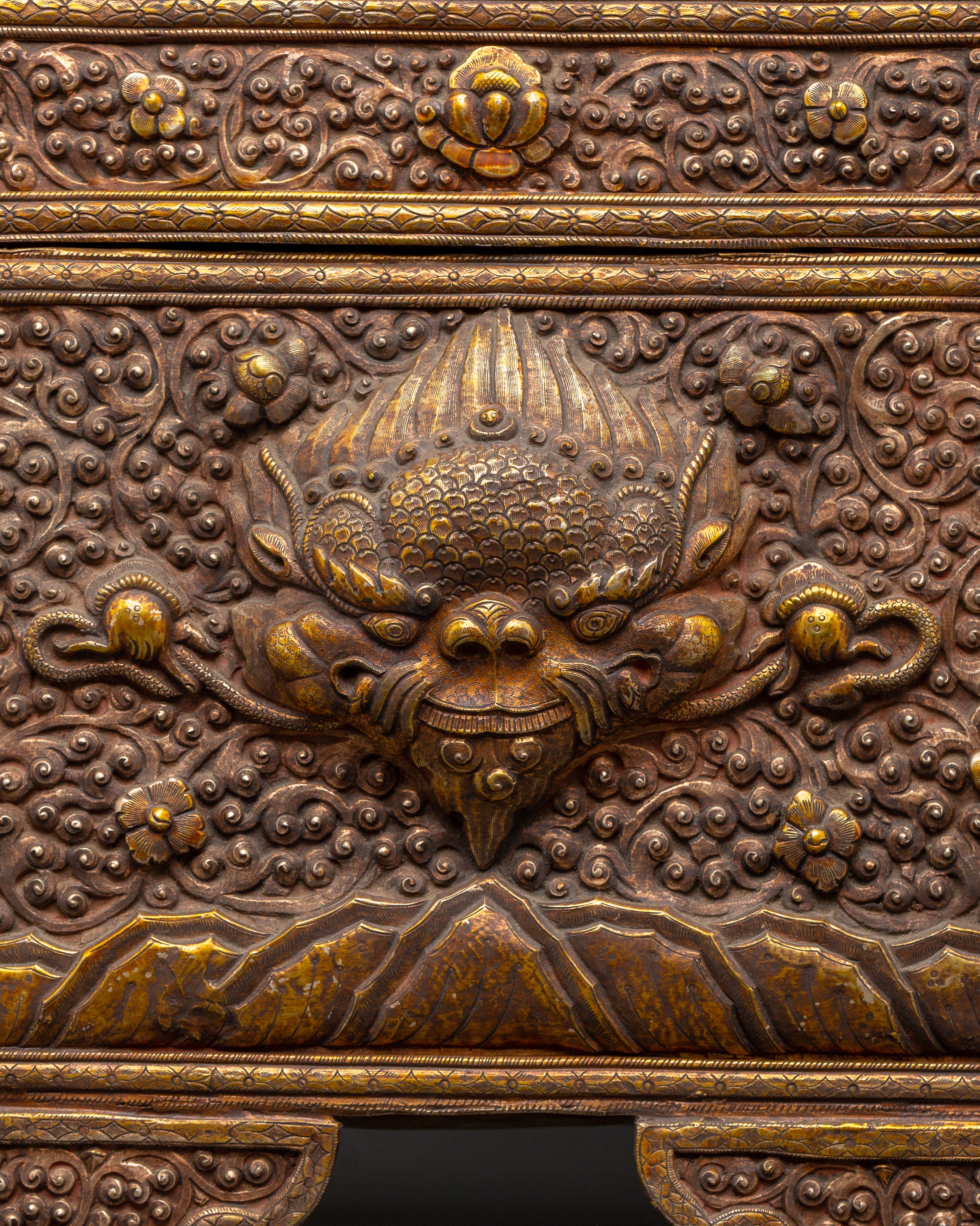 Handcrafted Decorative Storage Box | White Metal Craft with Intricate Motifs