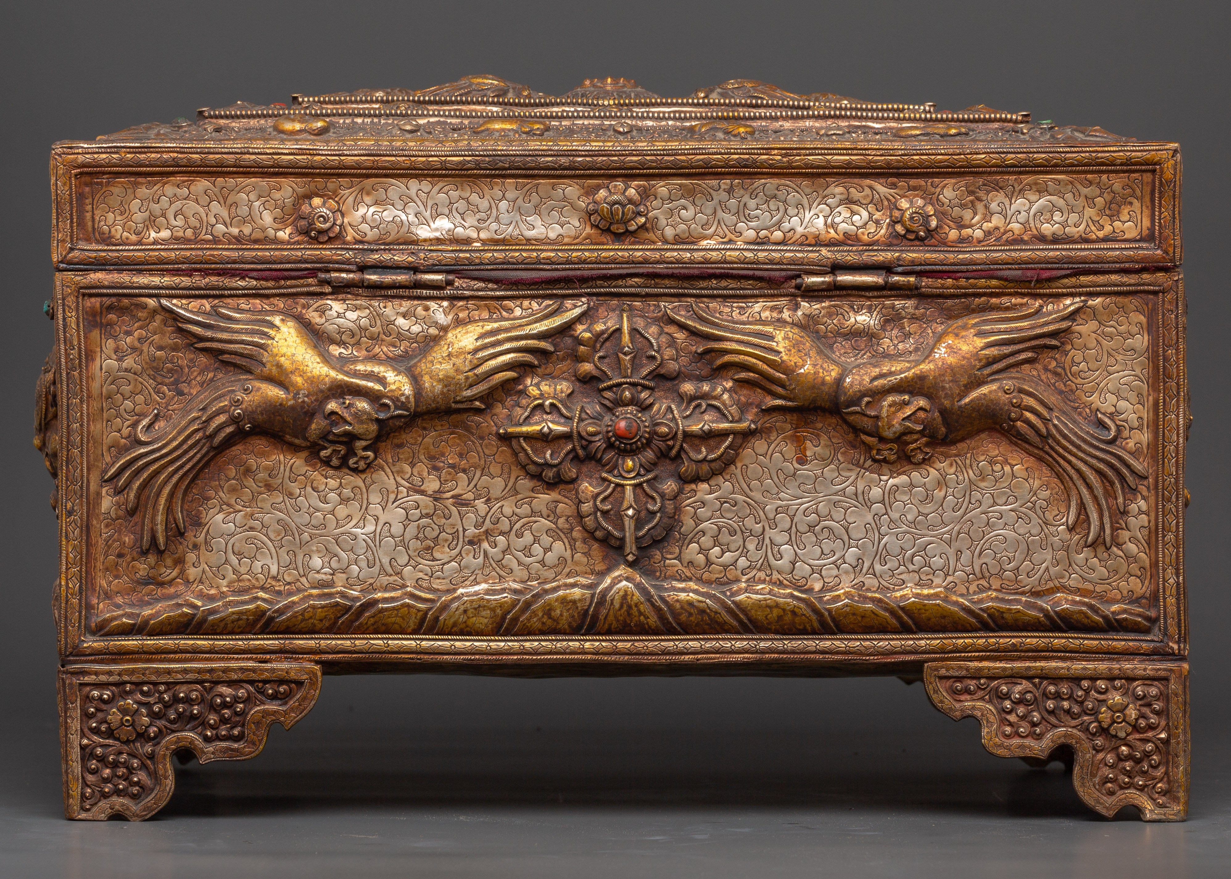 Handcrafted Decorative Storage Box | White Metal Craft with Intricate Motifs