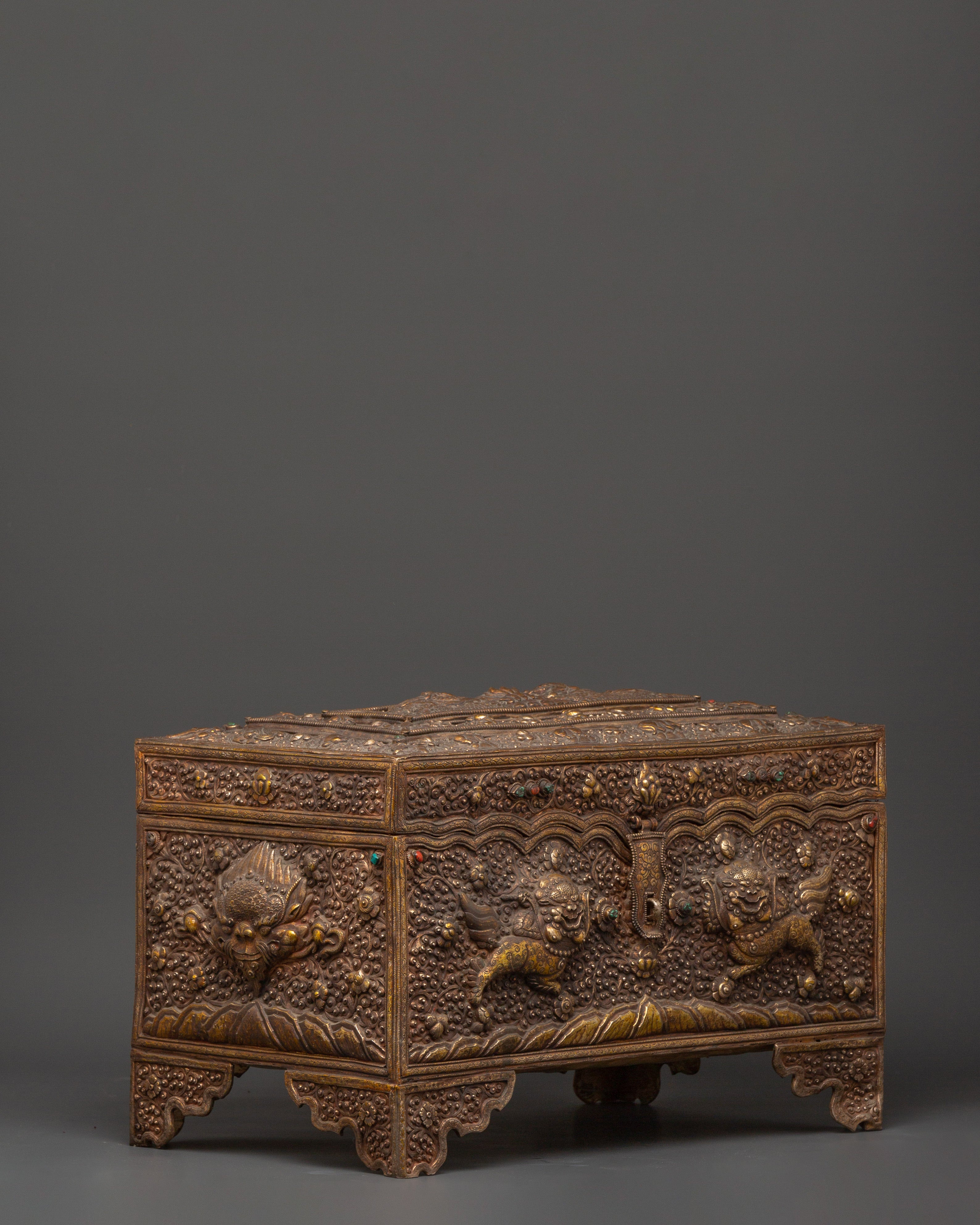 Handcrafted Decorative Storage Box | White Metal Craft with Intricate Motifs