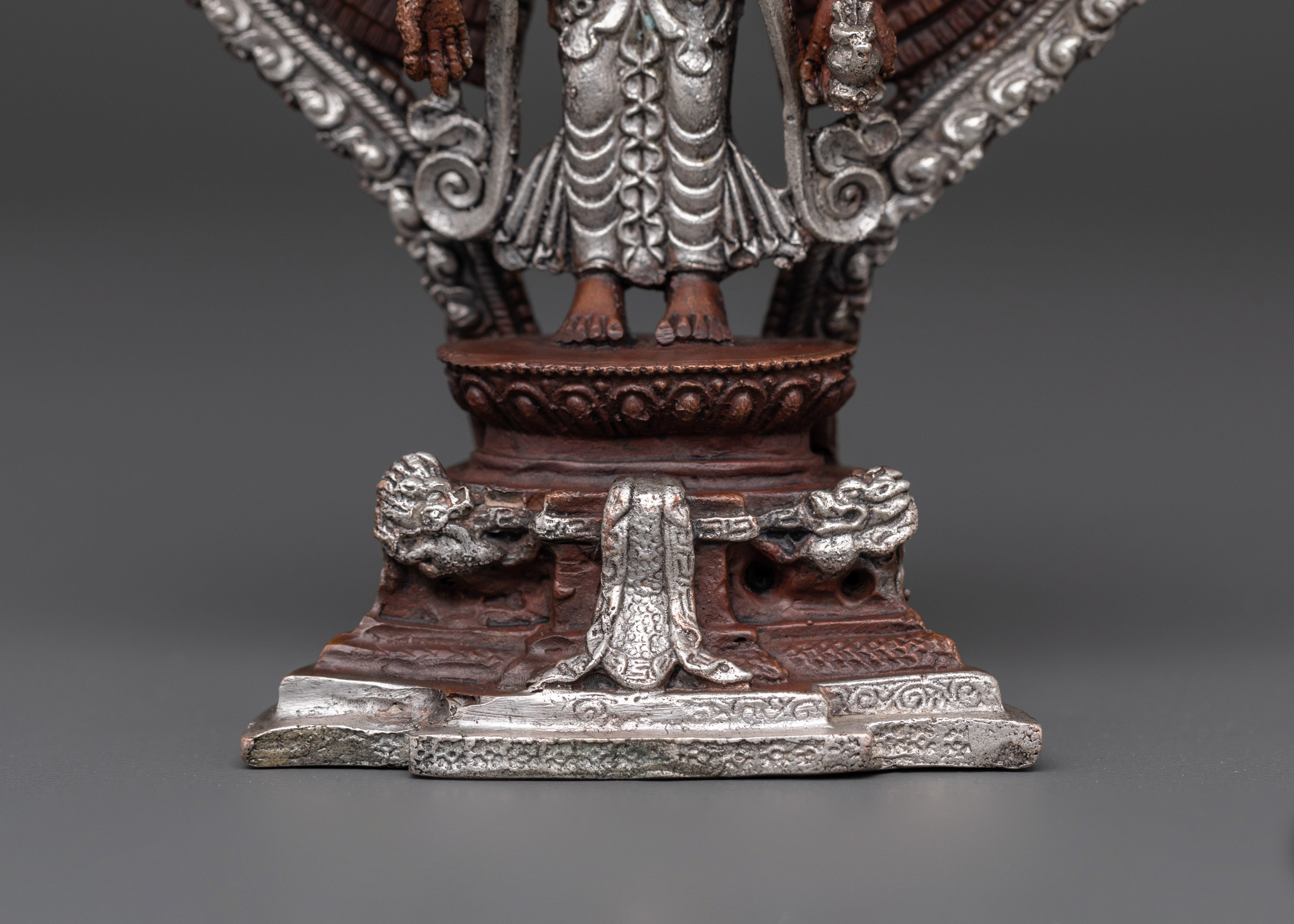1000 Armed Chenrezig Oxidized Copper Statue | Bodhisattva of Compassion Sculpture