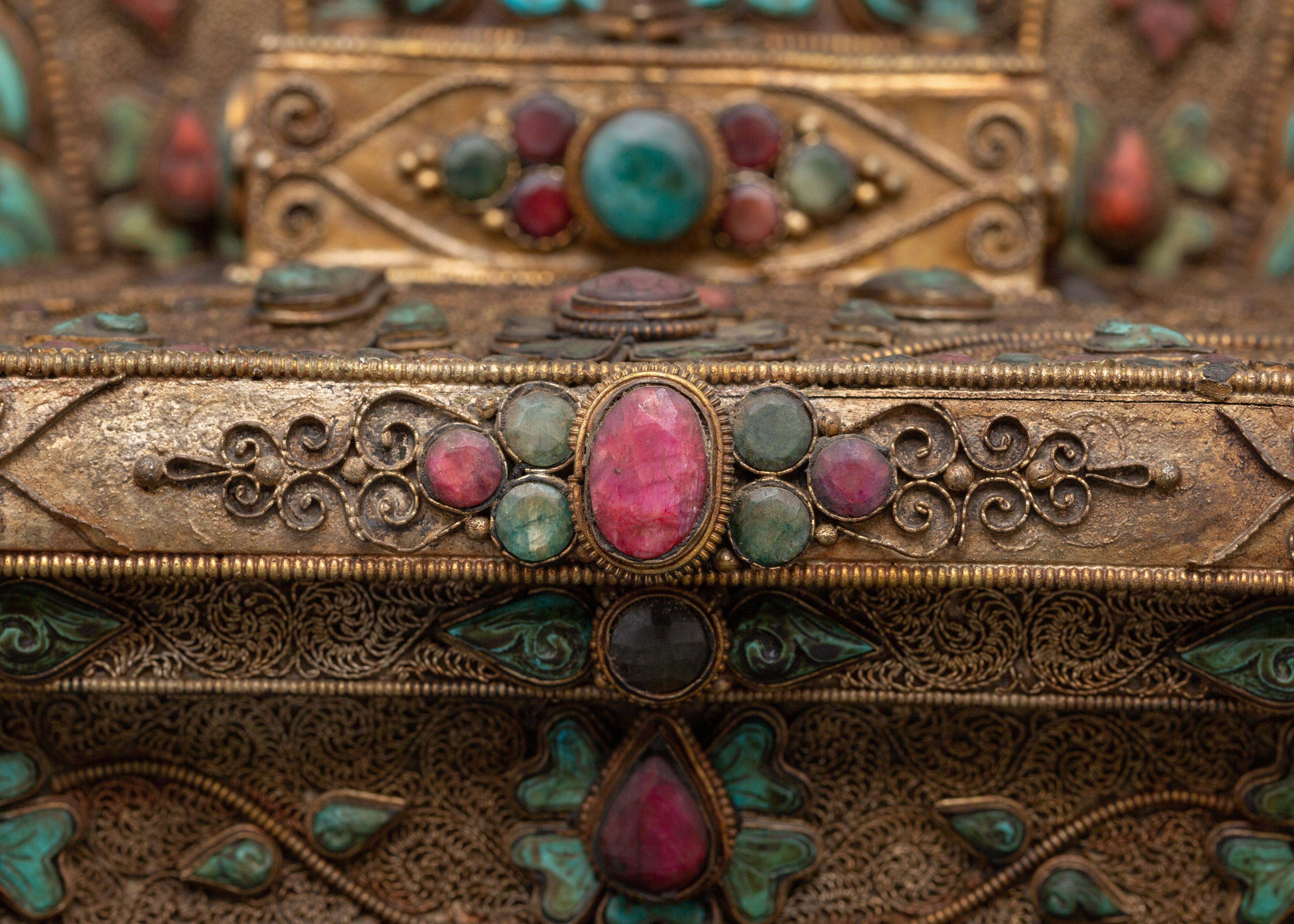 Vajrayogini Engraved Tibetan Throne | Handcrafted Buddhist Shrine Base
