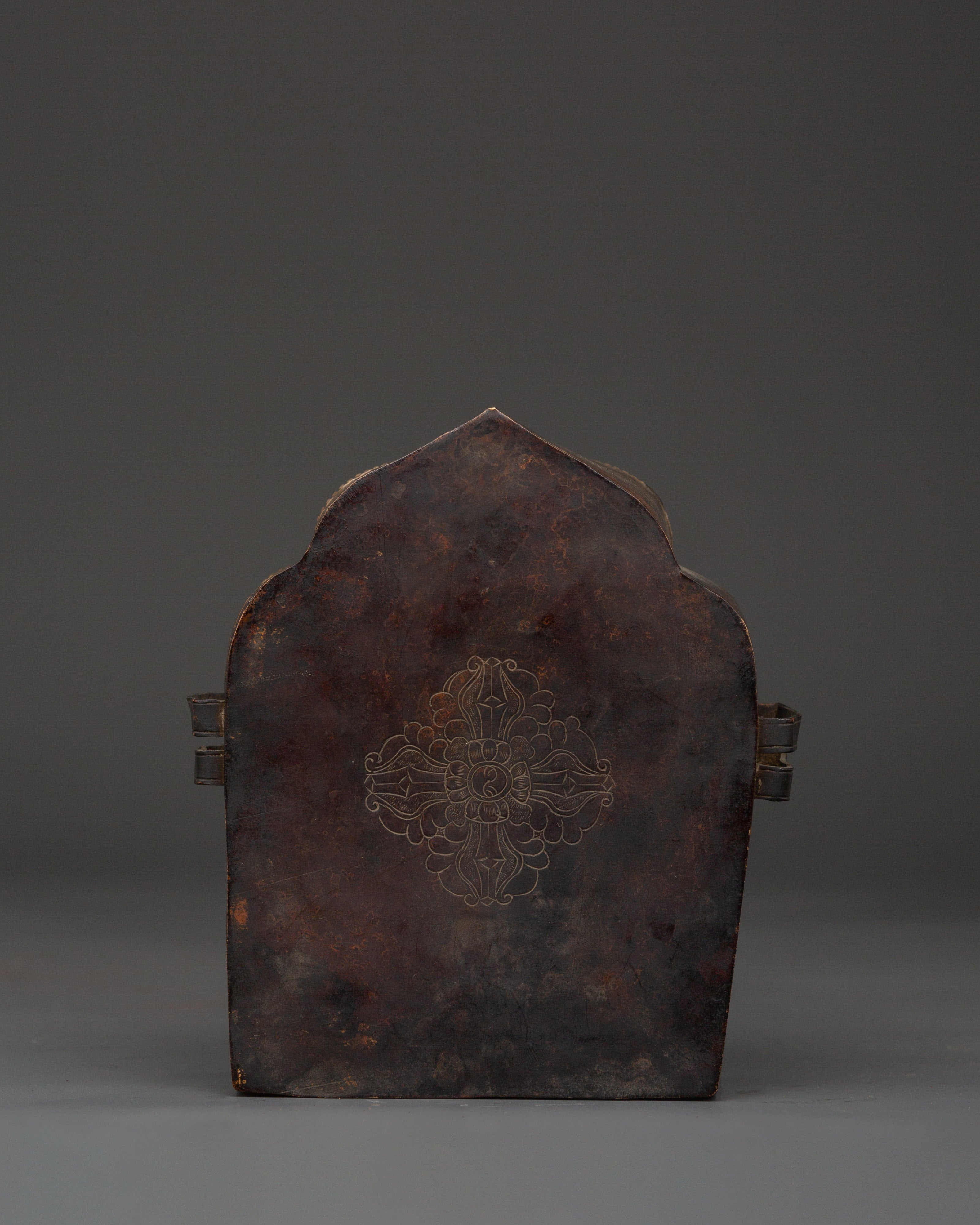 Meditation Ghau Box | Meditation Ghau Box | Handcrafted Tibetan Amulet Box with Copper