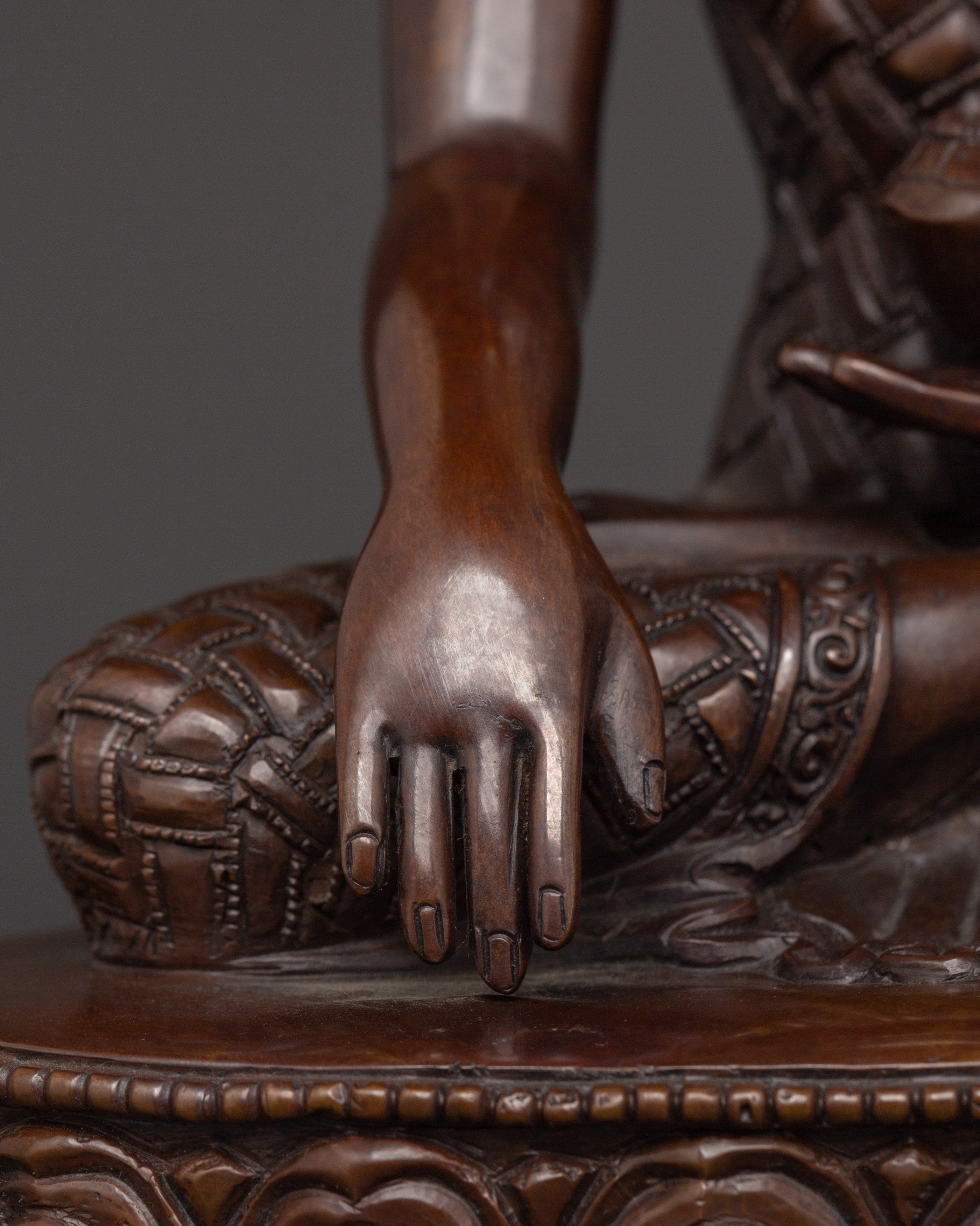 Enlightened Buddha Shakyamuni Figurine | Handcrafted Meditation Statue