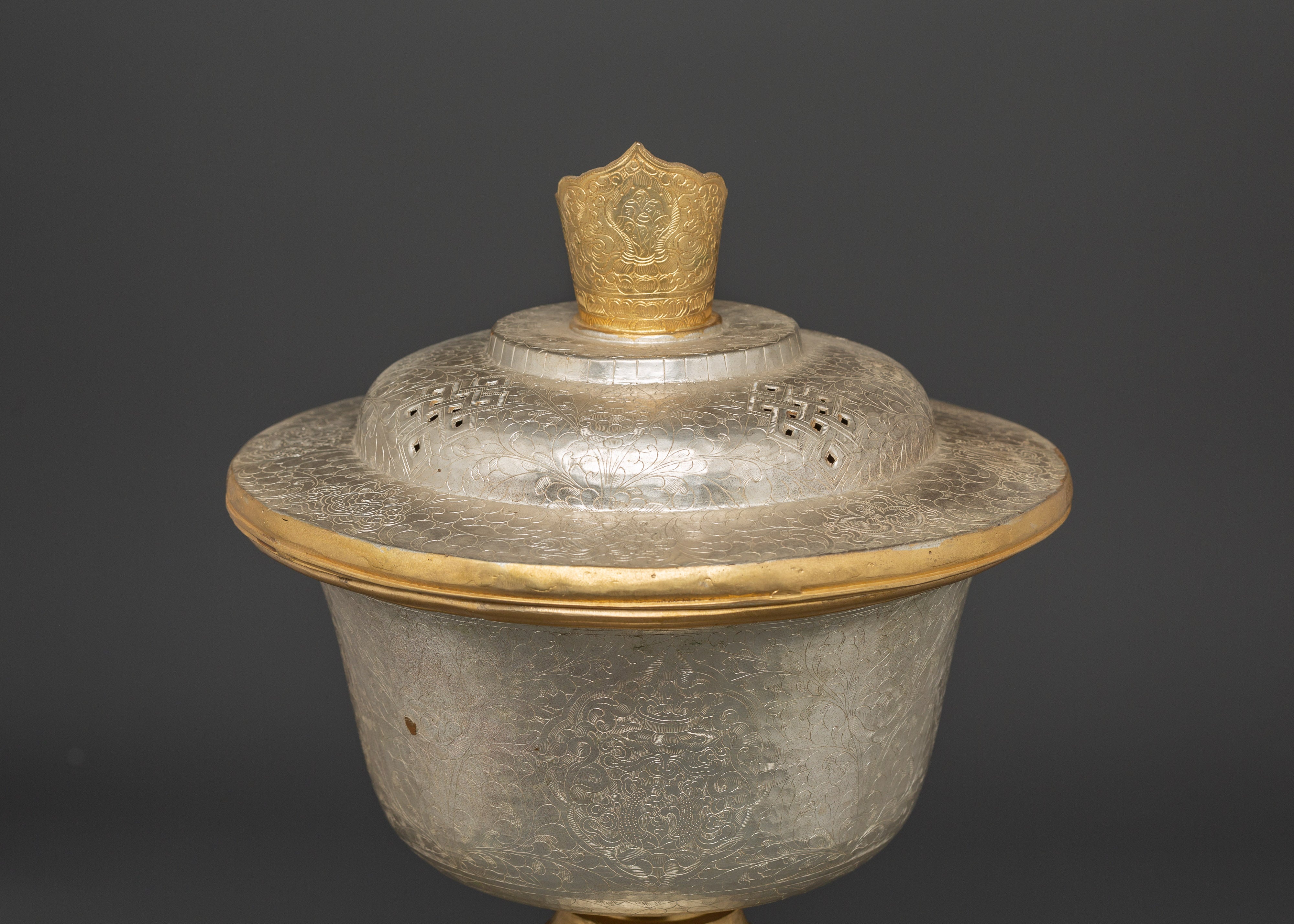 Buddhist Offering Lamp | Gold & Silver Plated for Buddhist Prayer