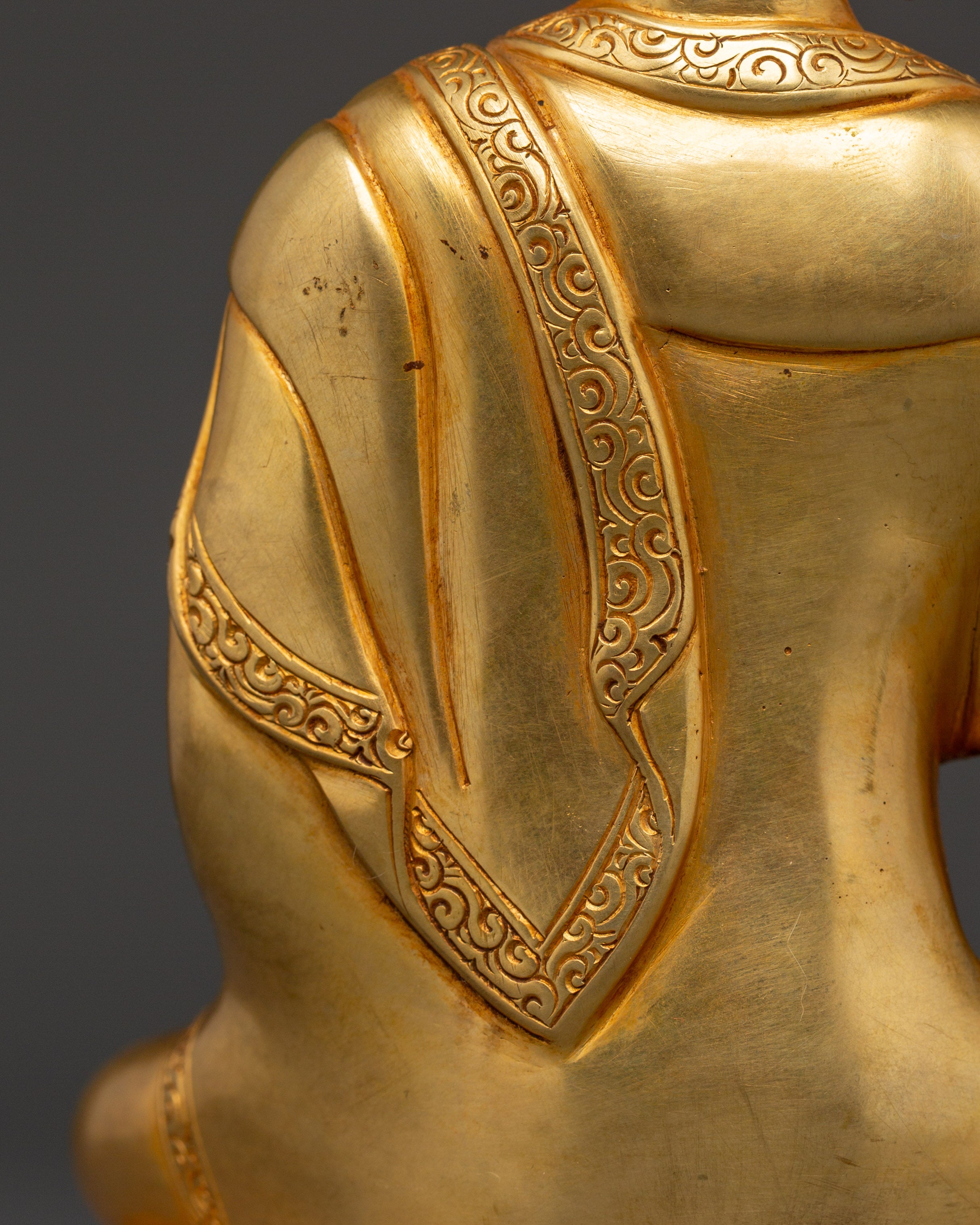 Historical Buddha Shakyamuni Sculpture | Traditional Enlightened Icon