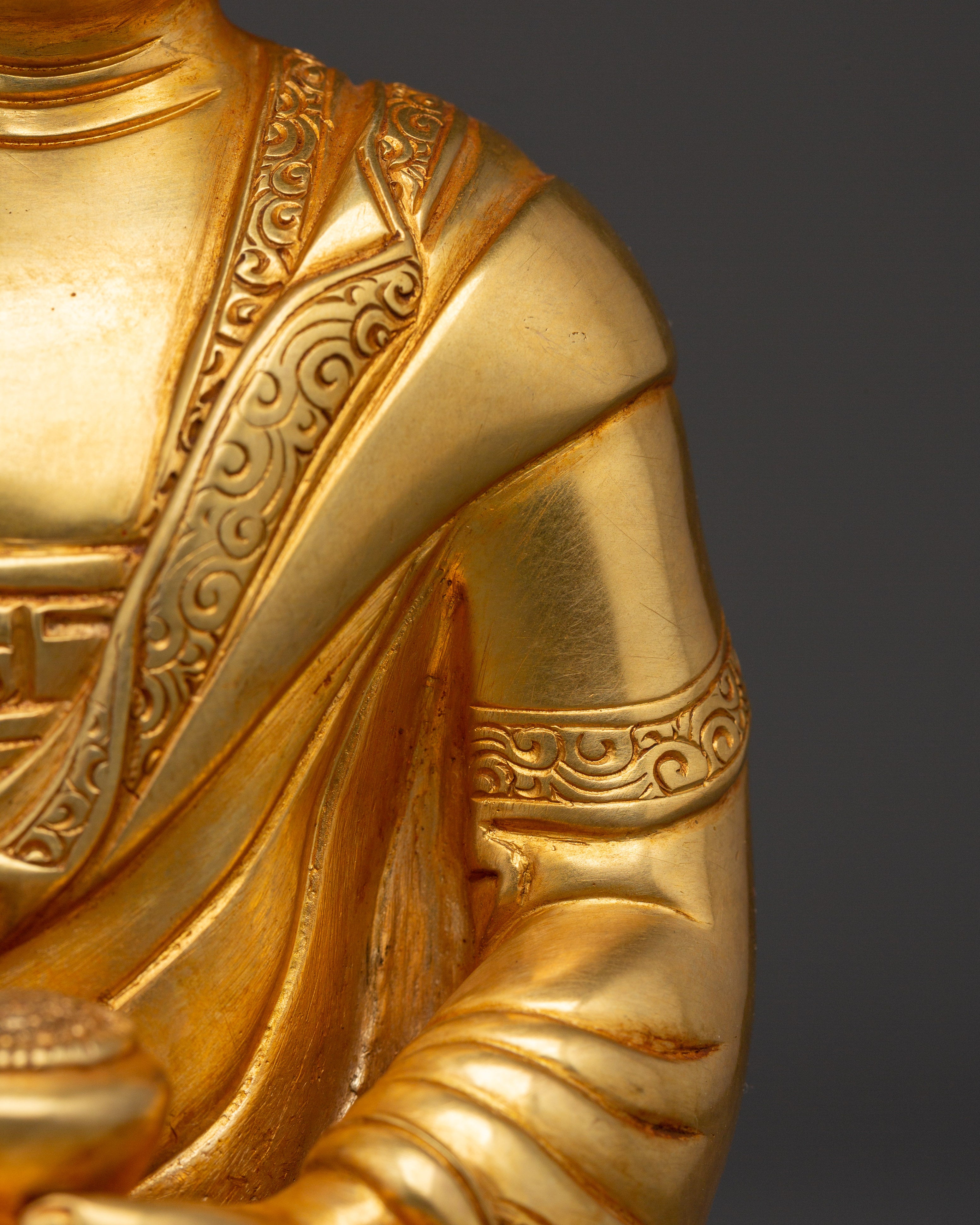 Historical Buddha Shakyamuni Sculpture | Traditional Enlightened Icon