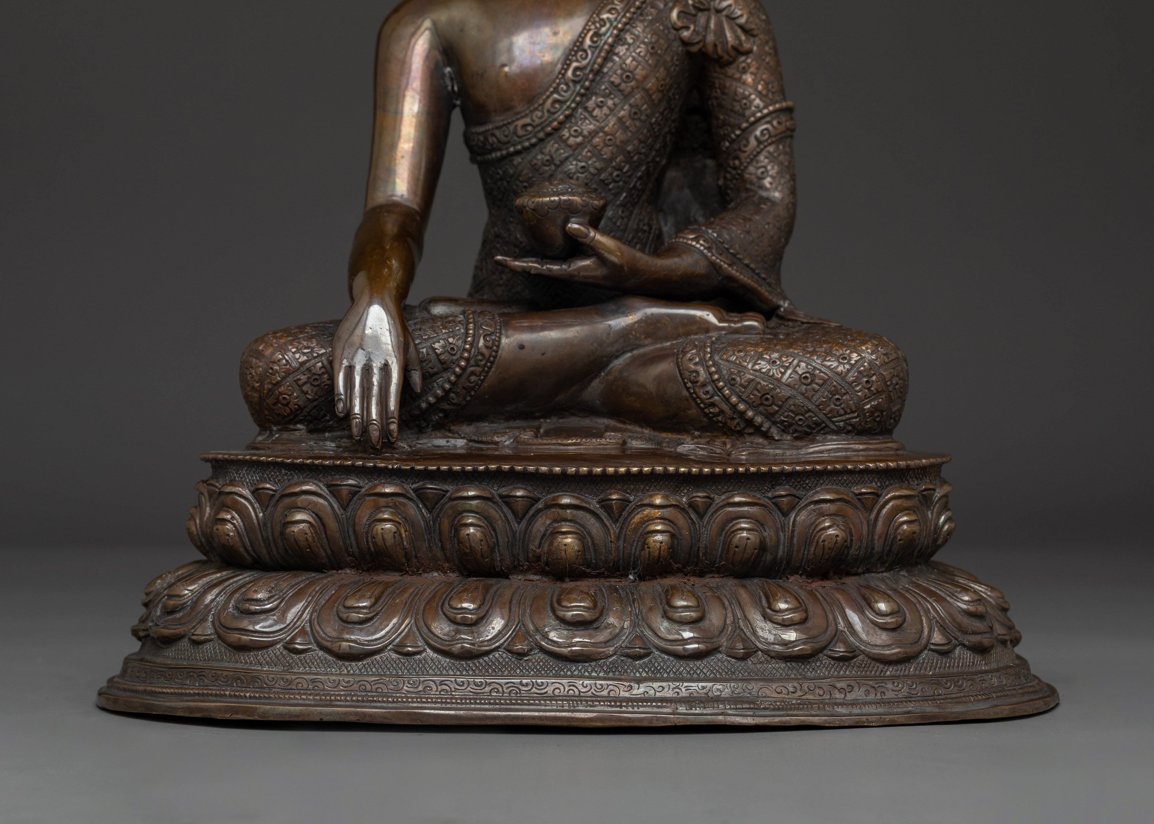 Shakyamuni Buddha Touching Earth Mudra | Tibetan Meditation Statue
