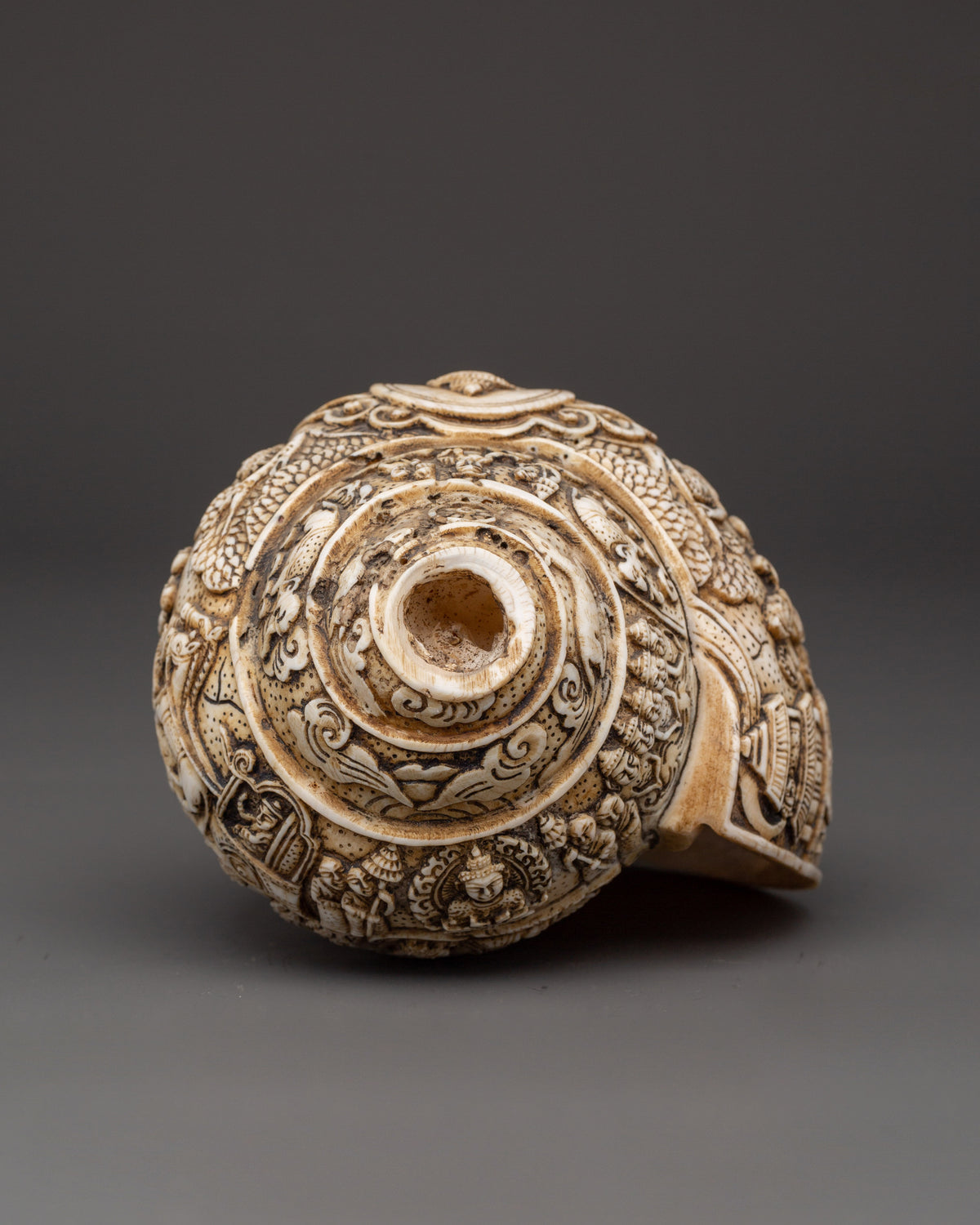 Buddha Engraved Conch Shell | Hand-Carved Tibetan Shankha for Ritual